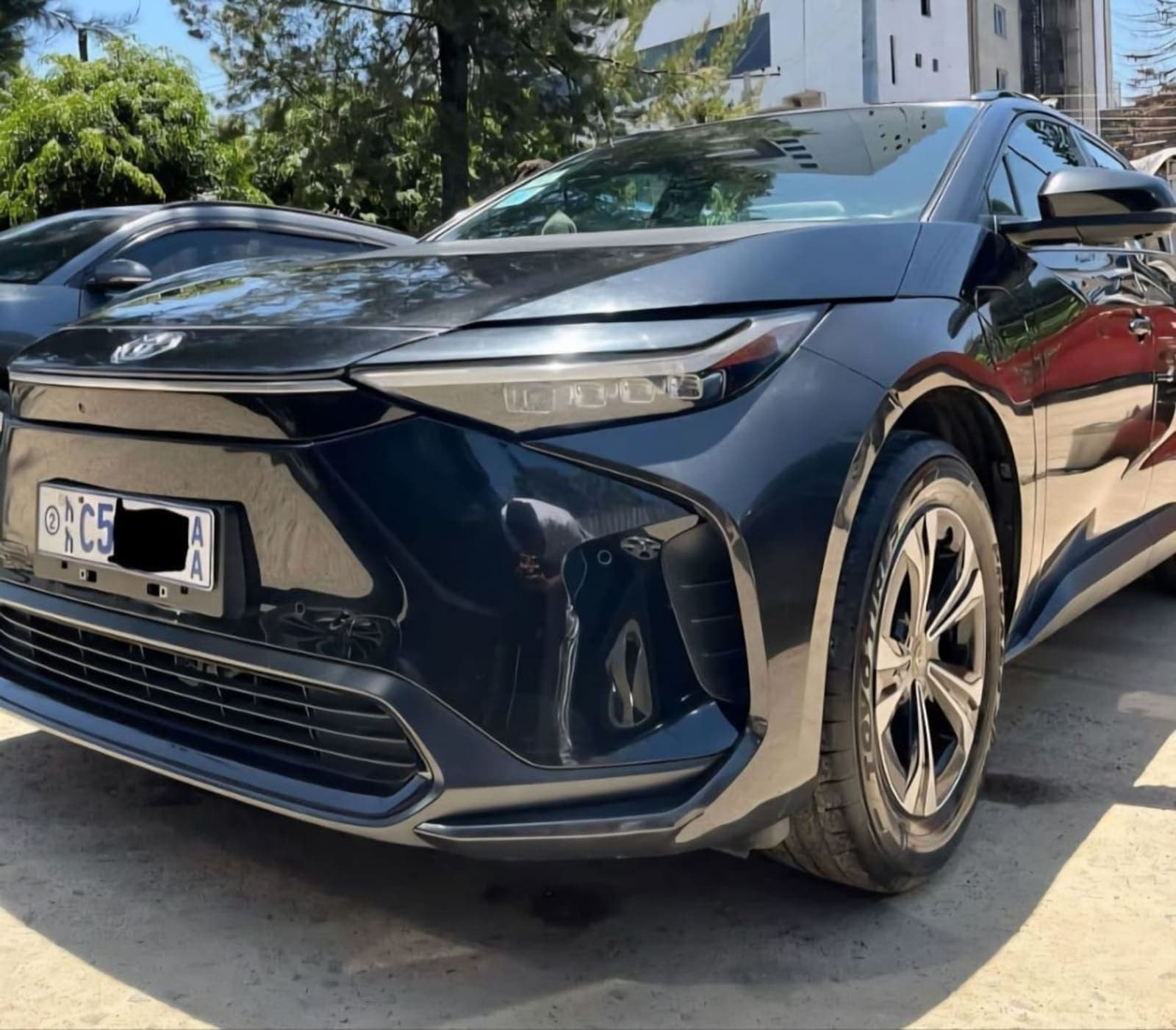 2023 Toyota BZ4X EV — photo 6