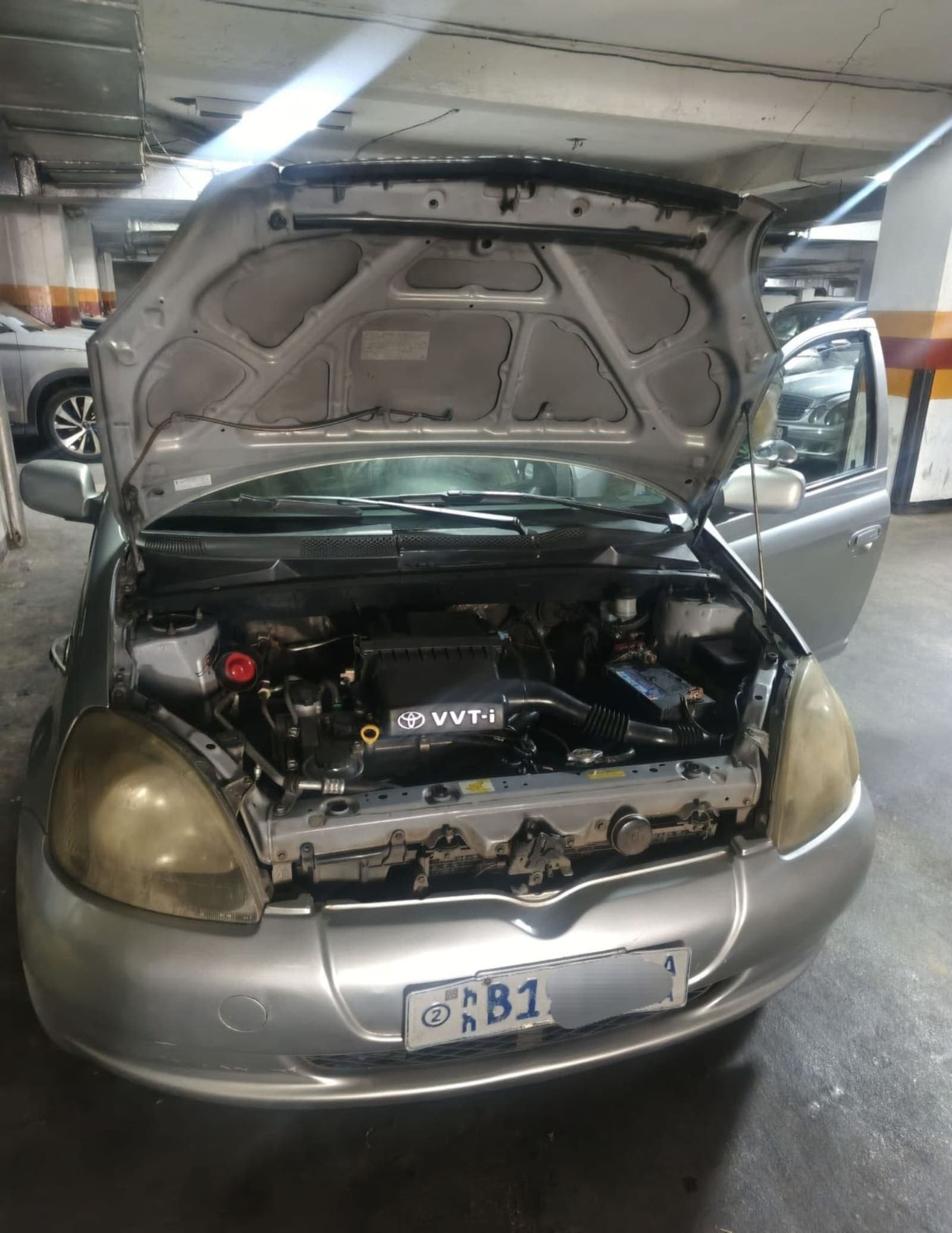 2001 Toyota Vitz — photo 5
