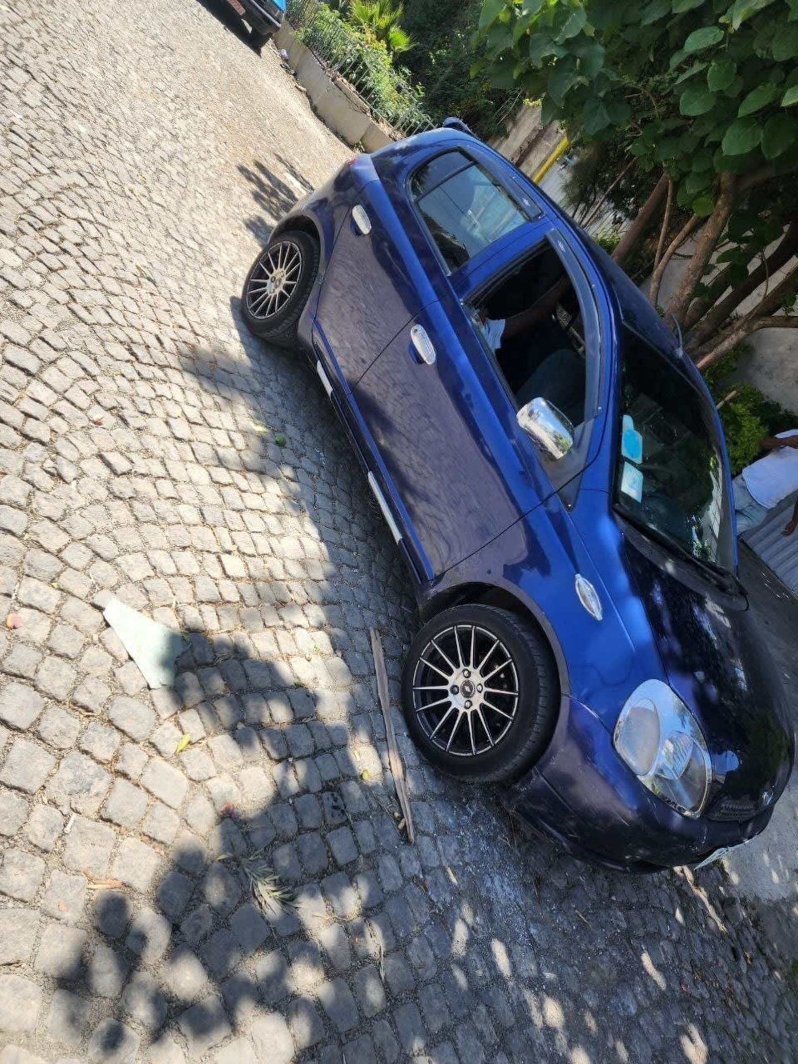 2001 Toyota Vitz — photo 3