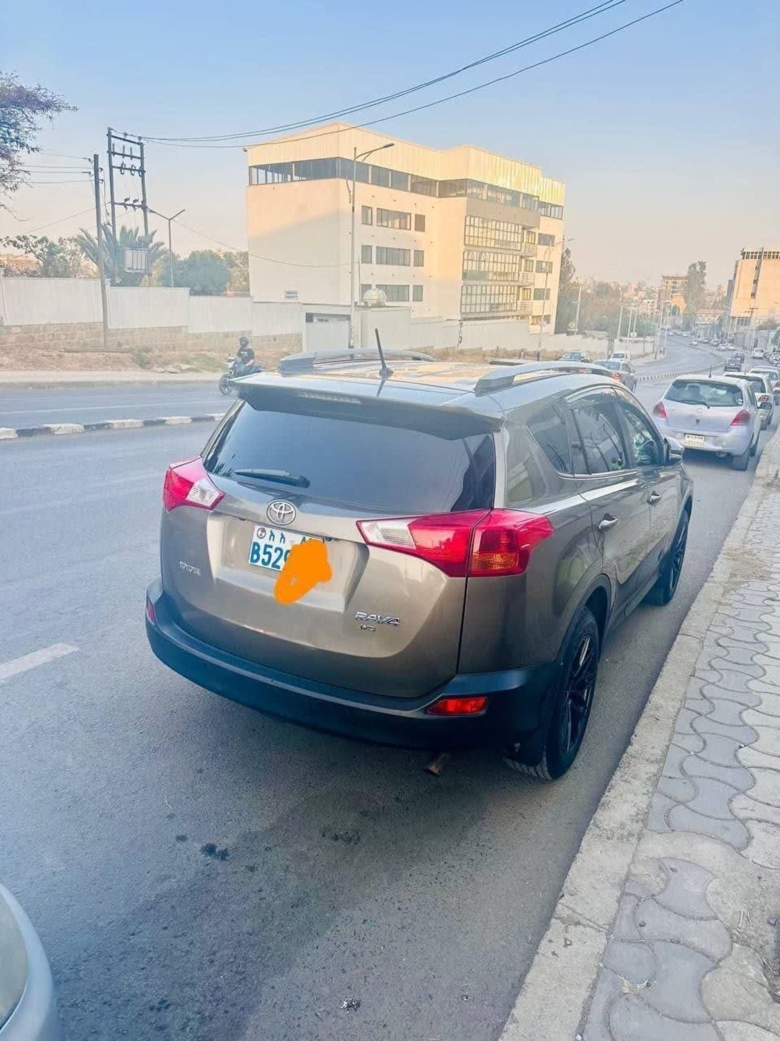 2015 Toyota Rav4 โ photo 2