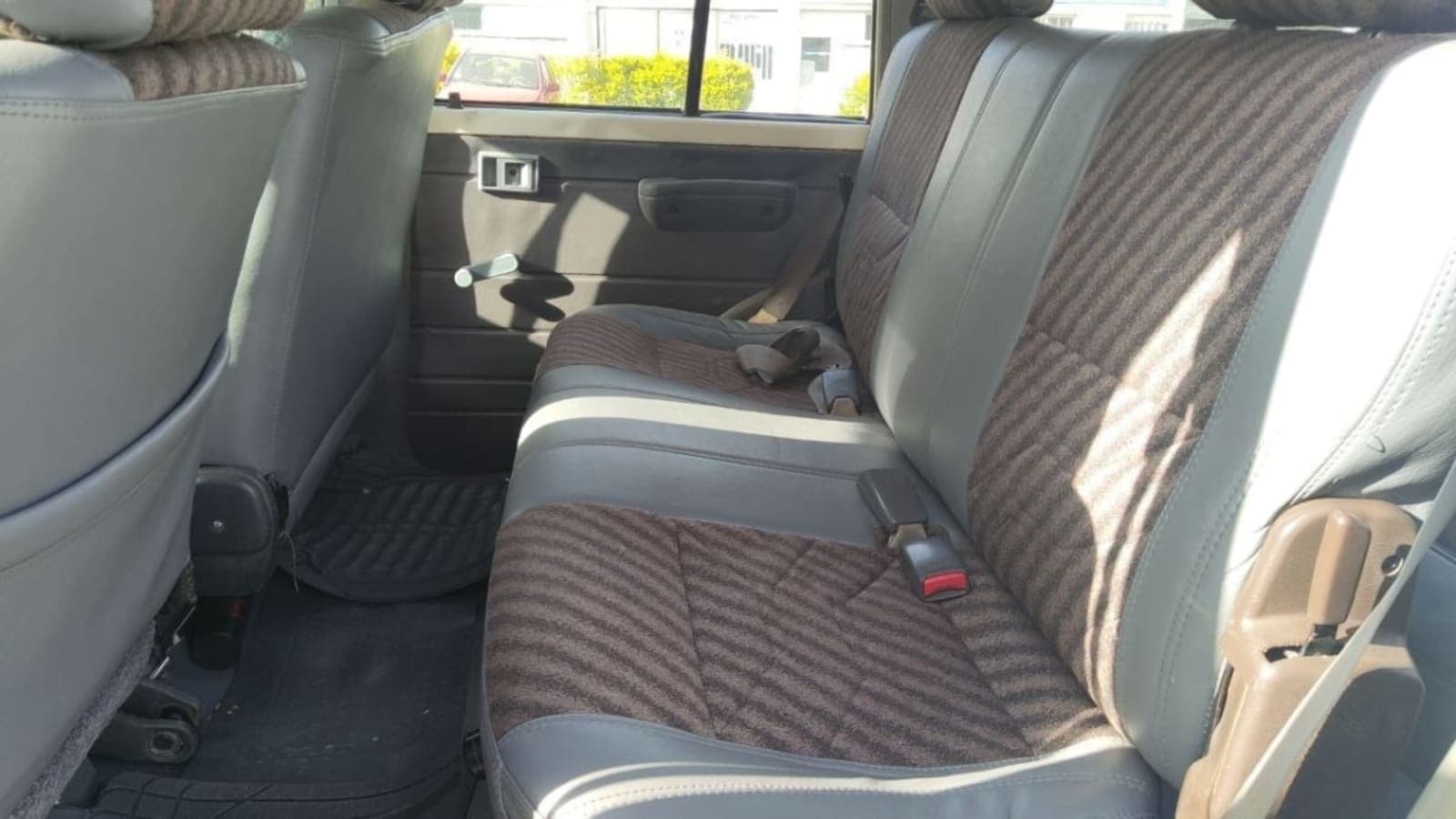 2011 Land Cruiser Mark2 — photo 1