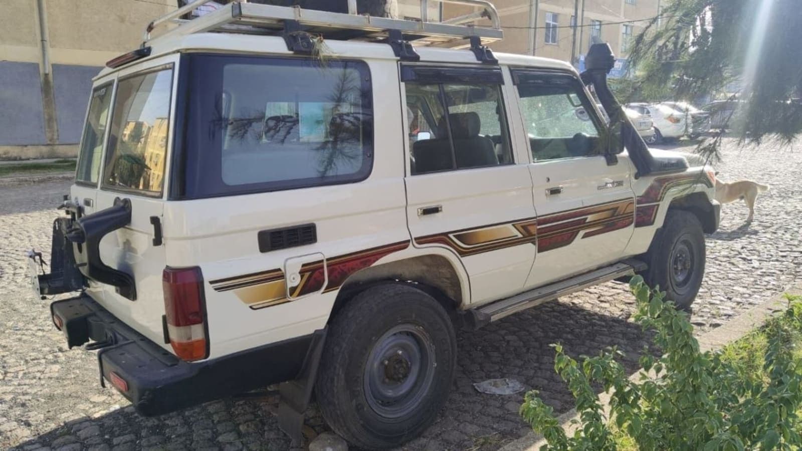 2011 Land Cruiser Mark2 — photo 3