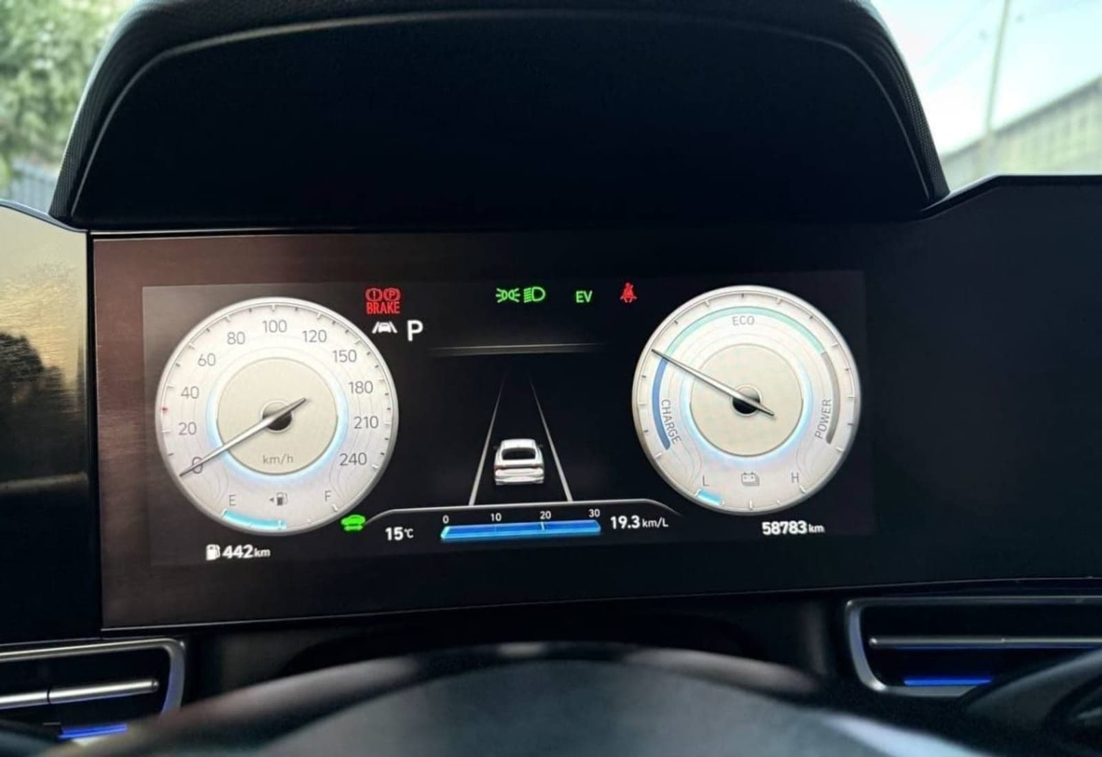 2021 Hyundai Avante — photo 2