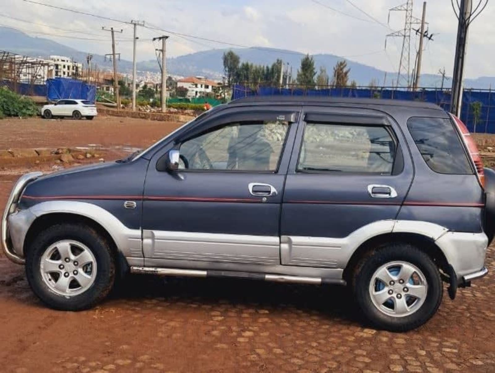 1998 Daihatsu Terios — photo 1