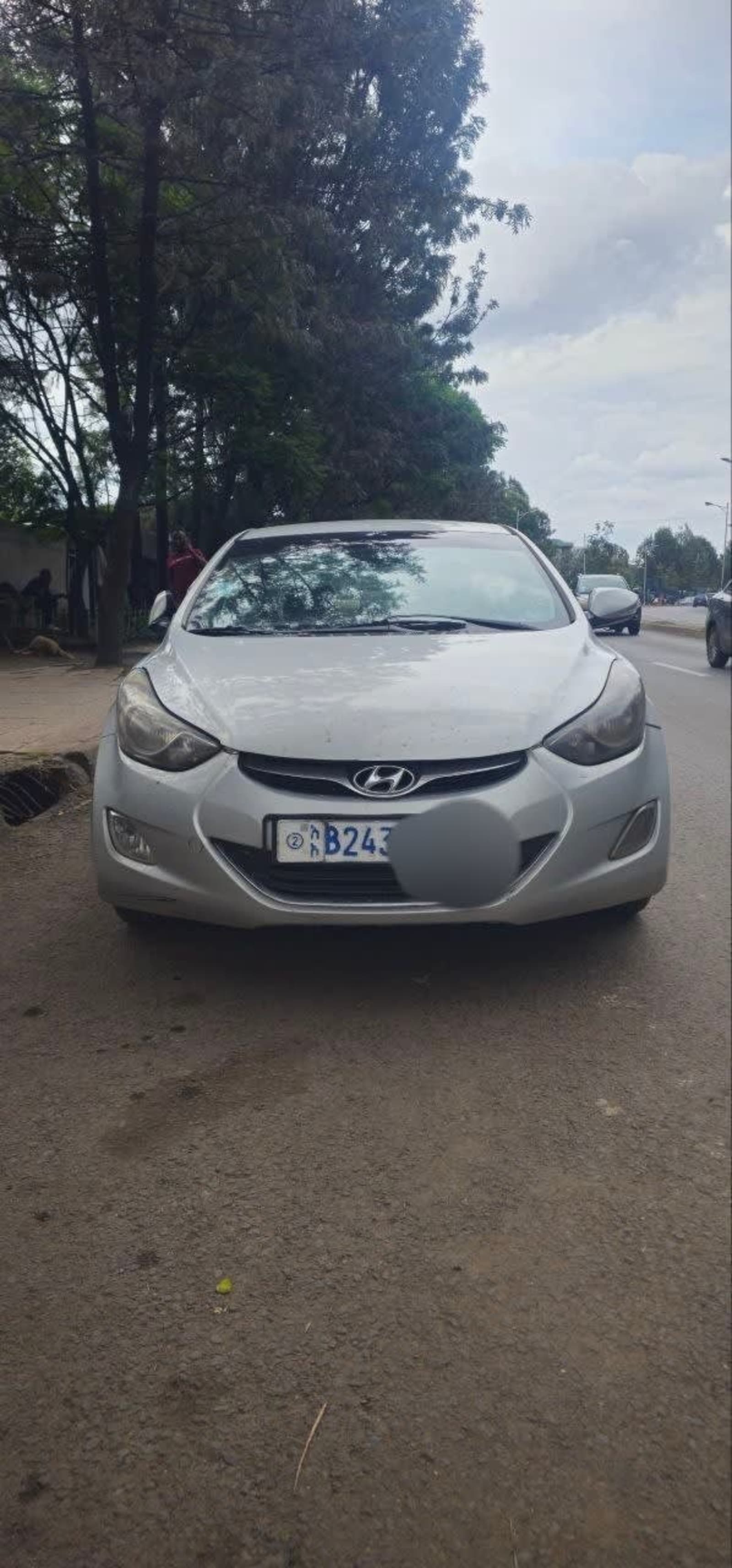 2013 Hyundai Elantra — photo 6