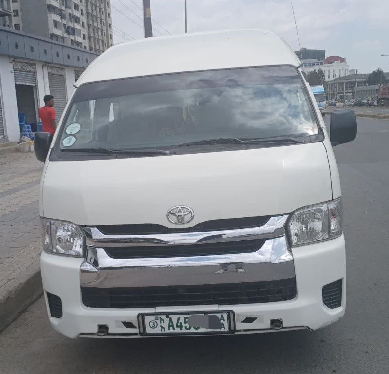 2017 Toyota Hiroof GL
