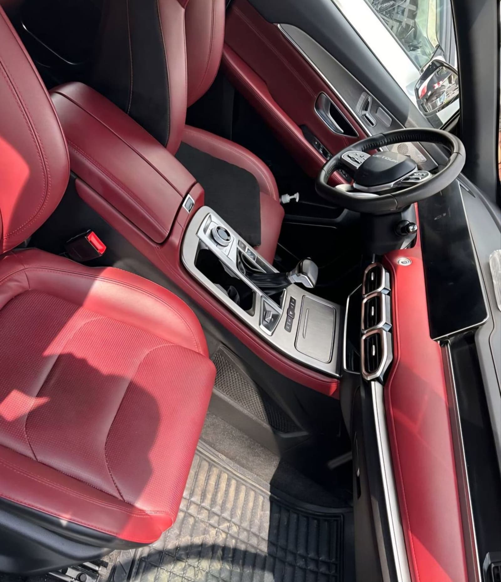 2022 Jetour X70 Plus — photo 4