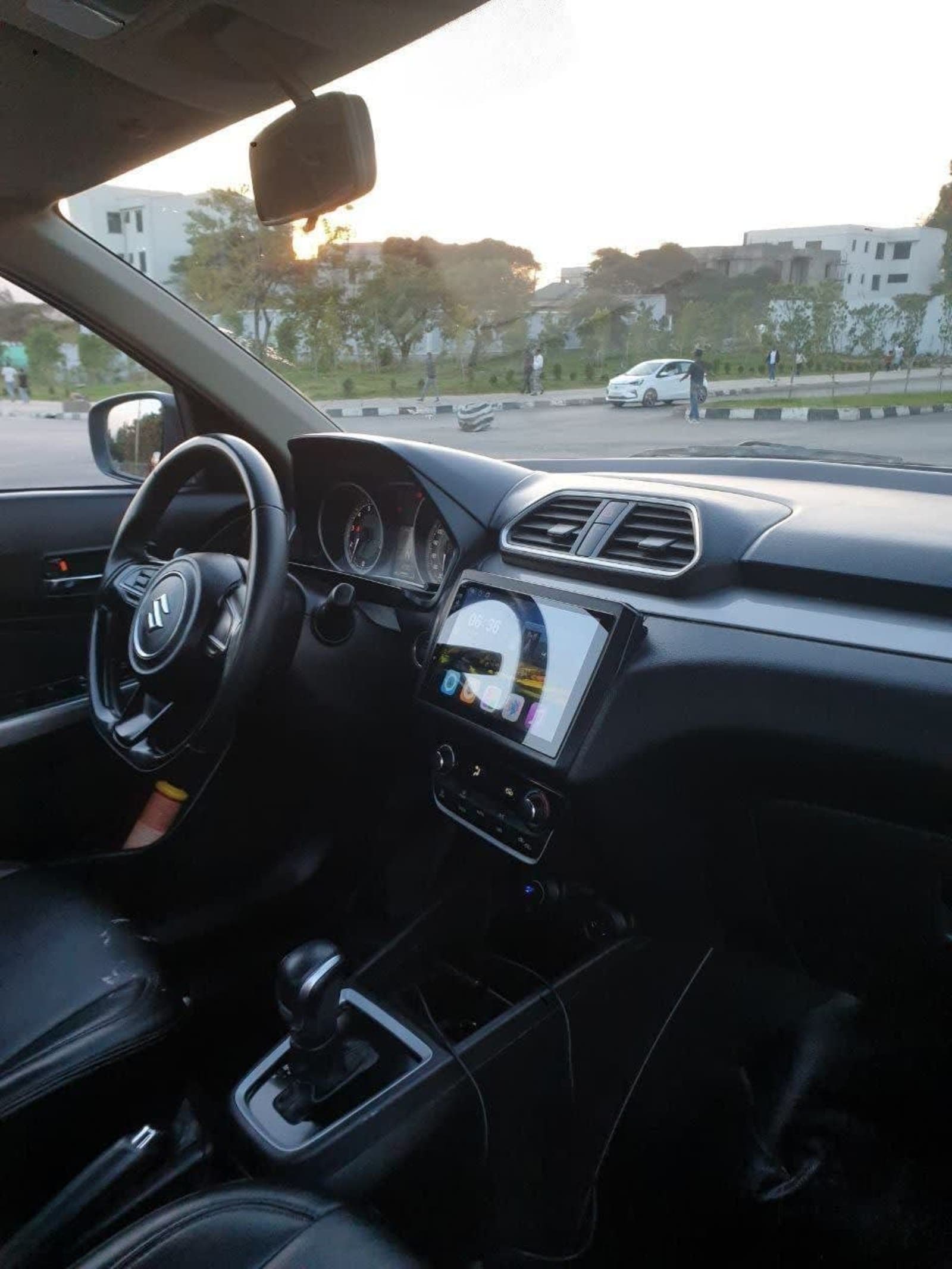 2022 Suzuki Dzire — photo 2
