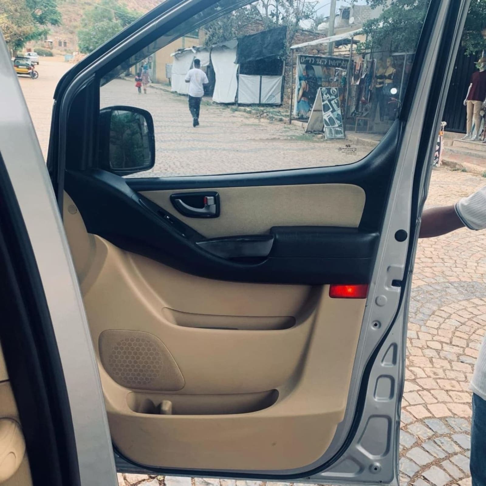 2017 Hyundai H1 Starex — photo 4