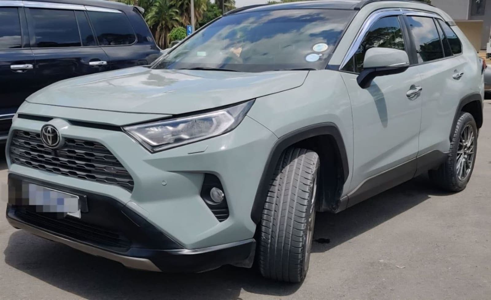 2020 Toyota RAV4 — photo 5
