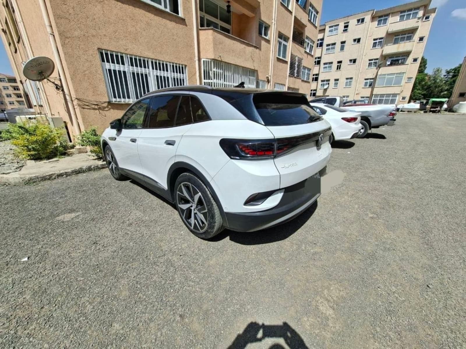 2022 Volkswagen ID.4 Crozz Pro — photo 2
