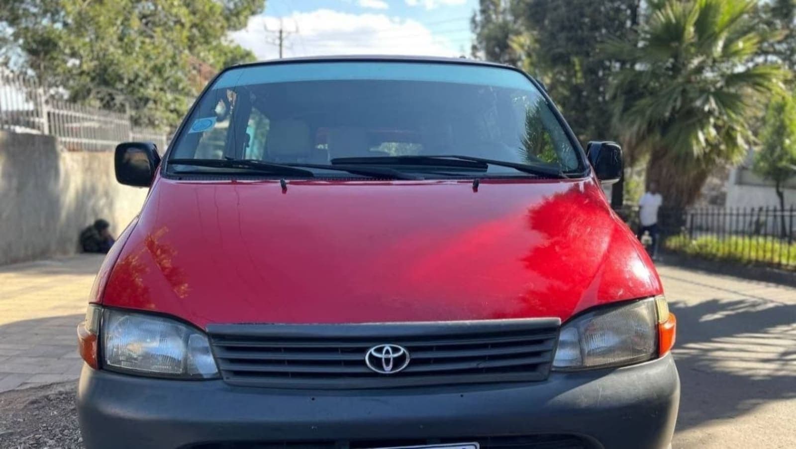 2003 Toyota Dolphin D4D