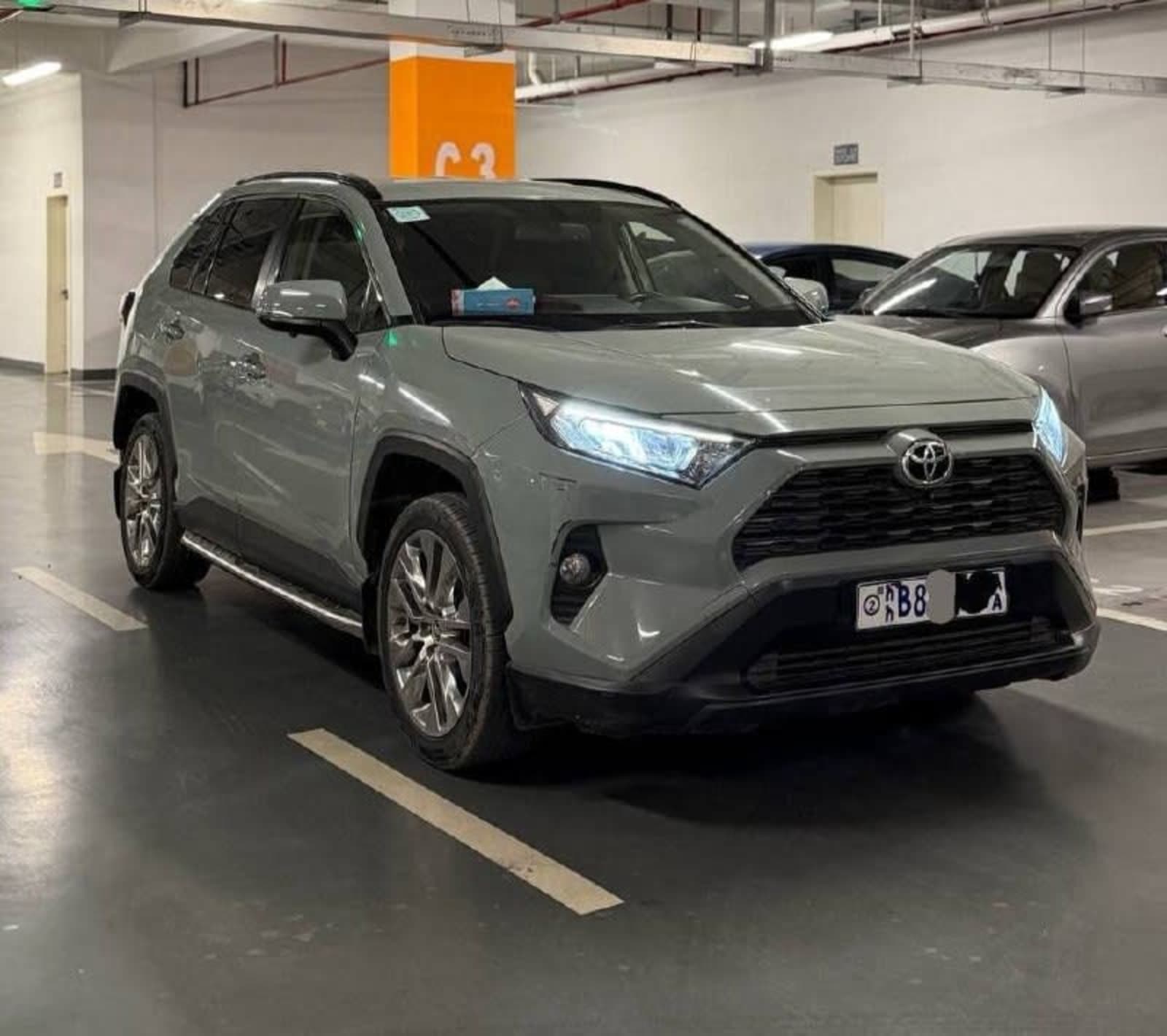 2020 Toyota Rav4 — photo 3