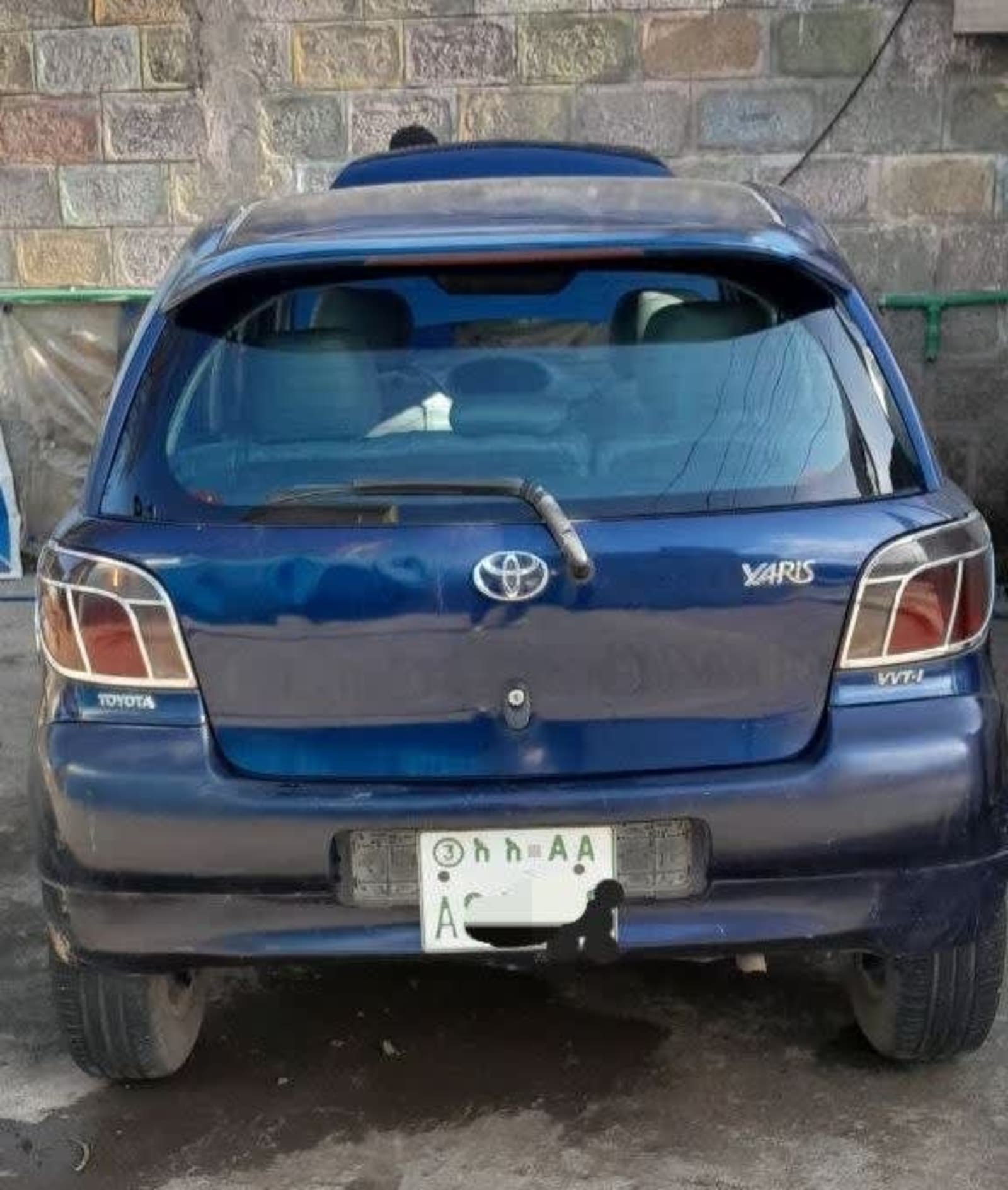 2001 Toyota Vitz Yaris