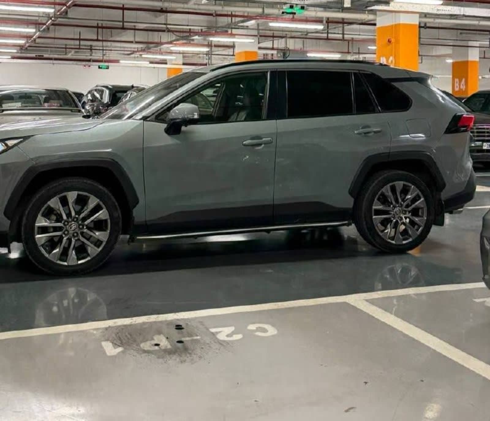2020 Toyota Rav4 — photo 3