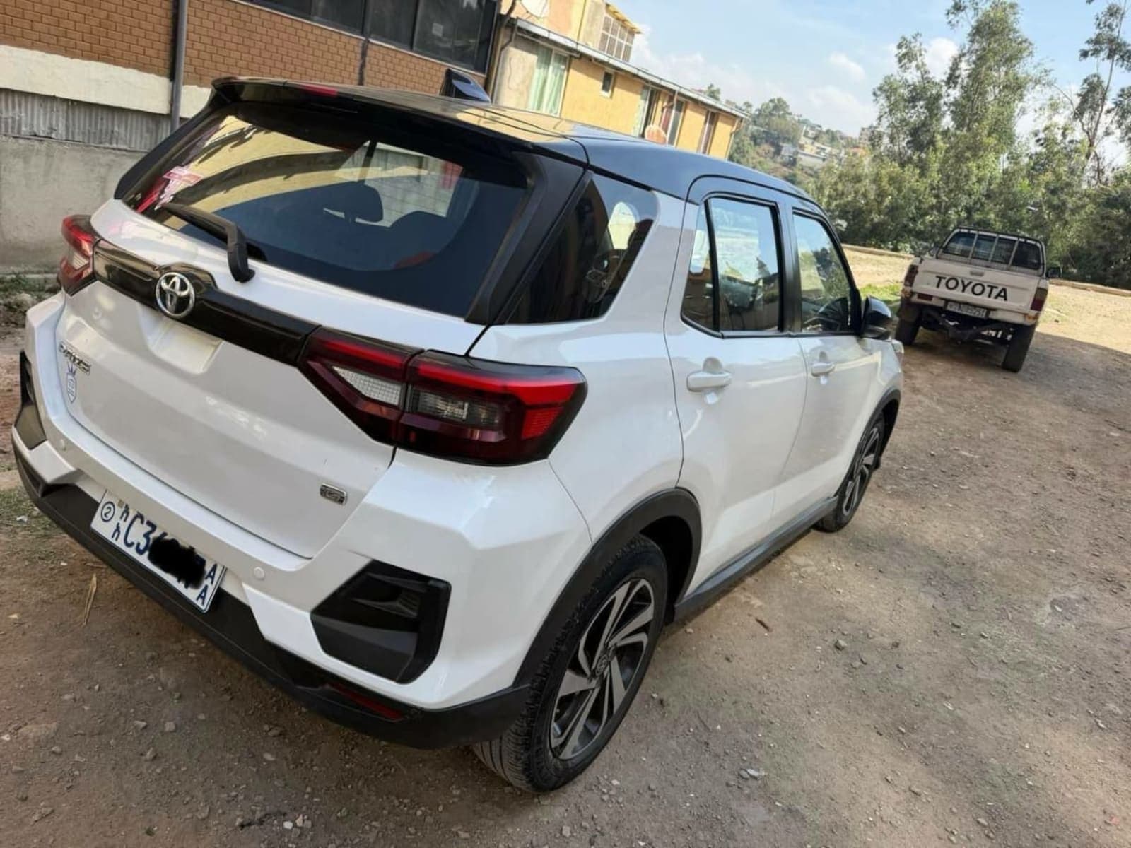 2023 Toyota Raize โ photo 3