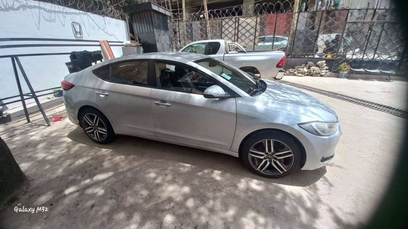 2017 Hyundai Avante — photo 5