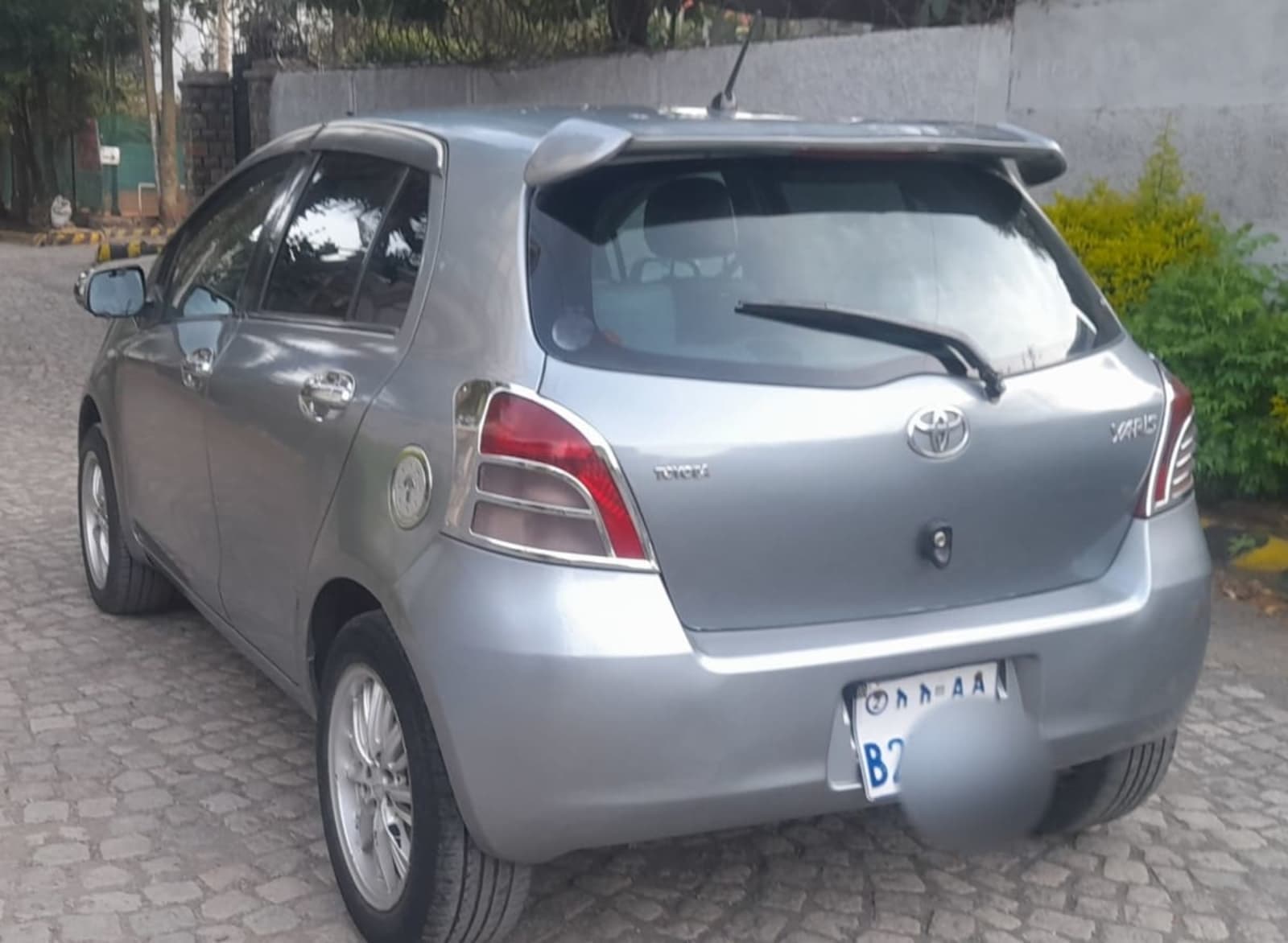 2007 Toyota Yaris Compact — photo 4