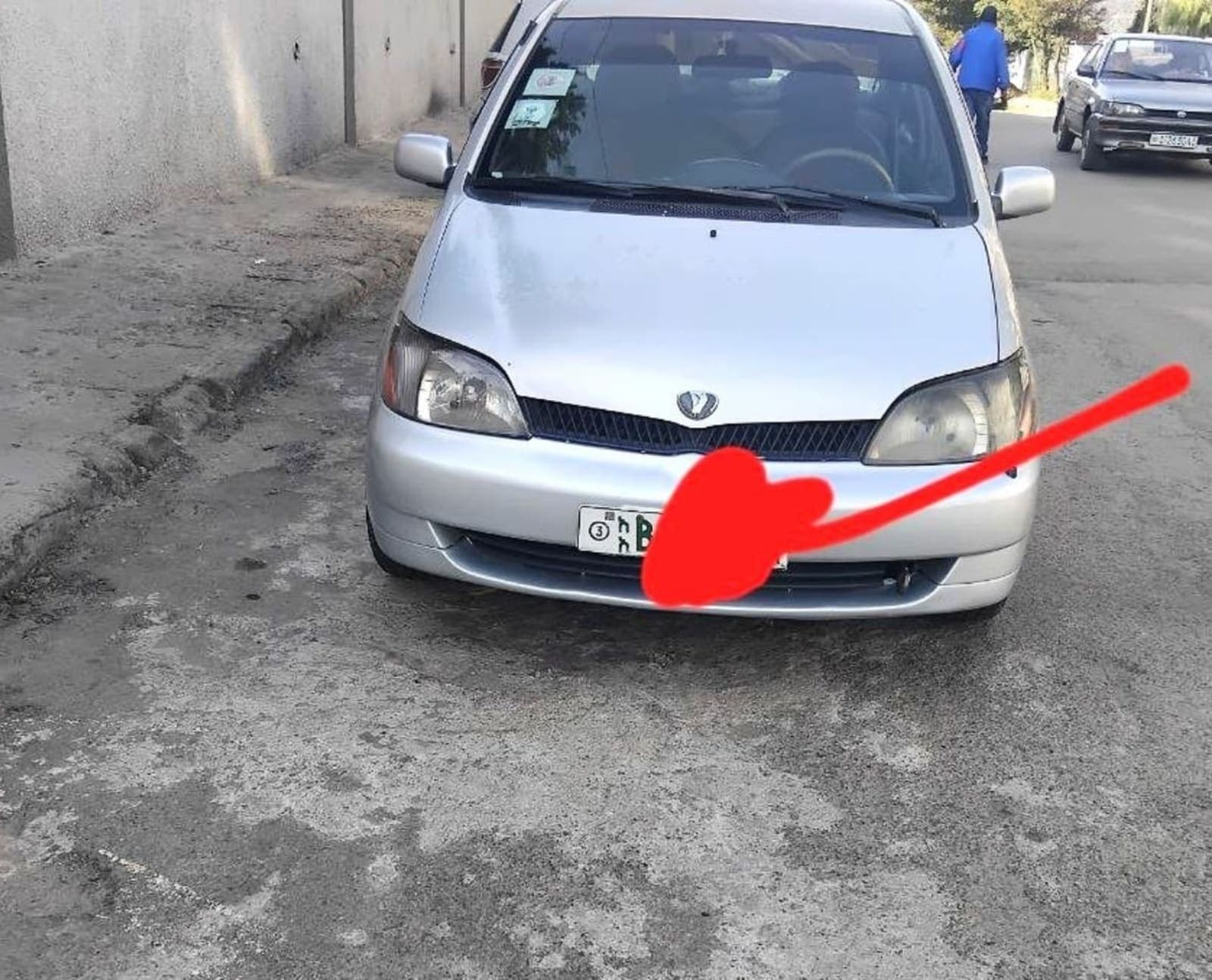 2001 Toyota Platz — photo 4