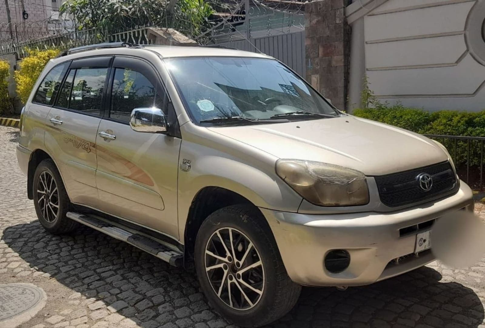 2005 Toyota RAV4 — photo 7
