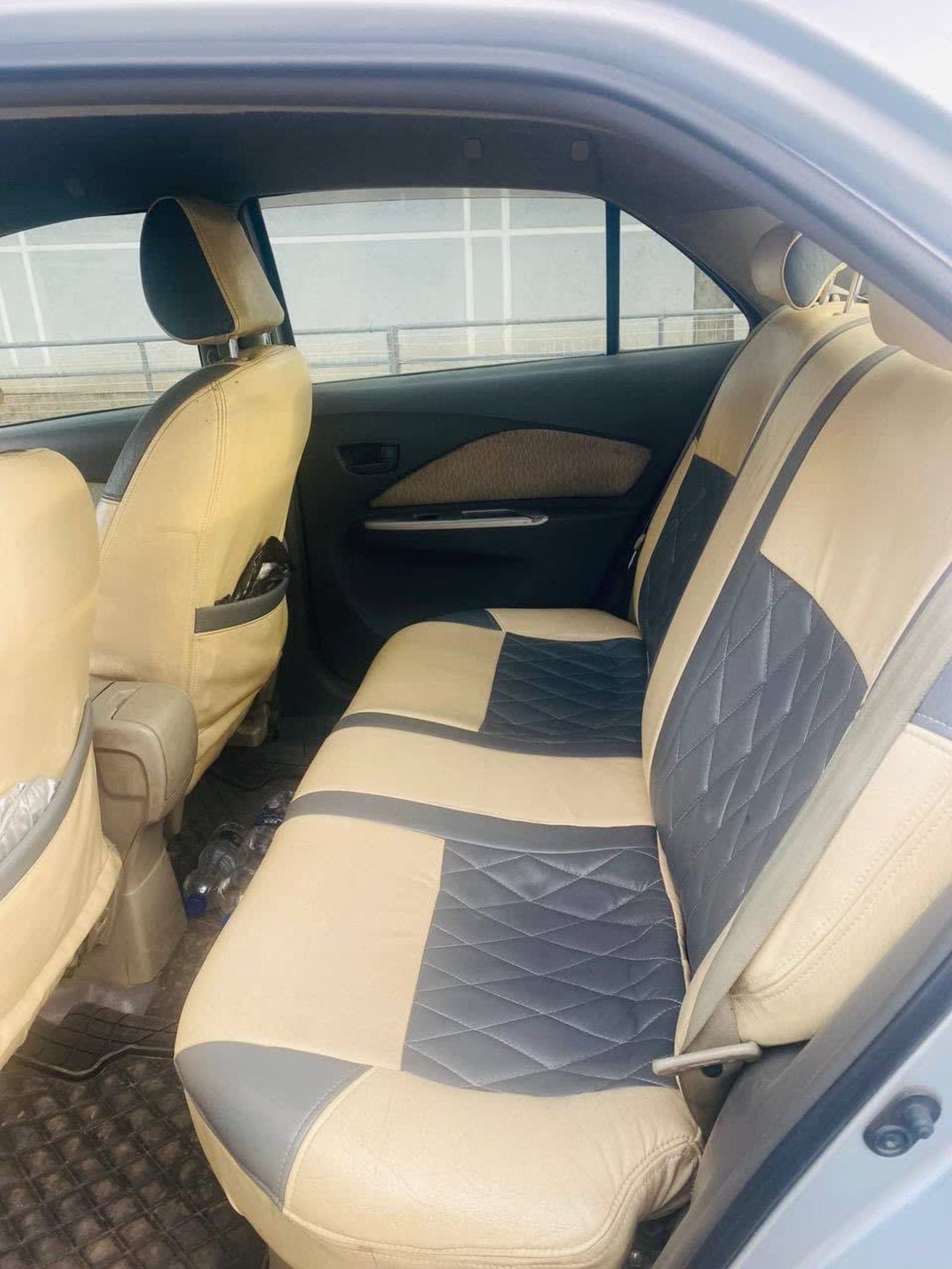 2010 Toyota Yaris Belta