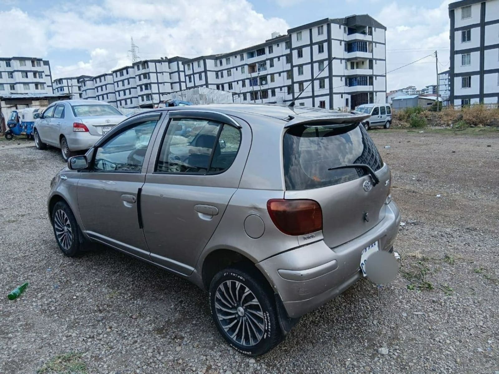 2003 Toyota Vitz Yaris — photo 3