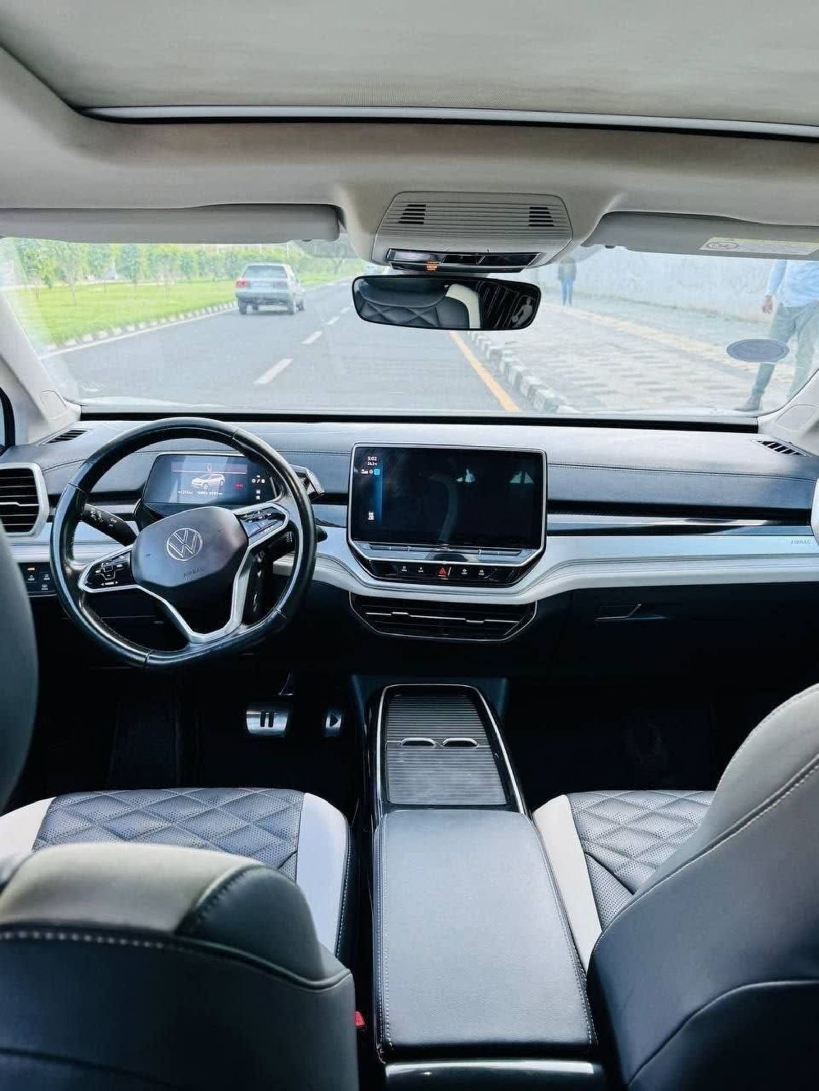 2023 Volkswagen ID.6 Crozz Pro — photo 5