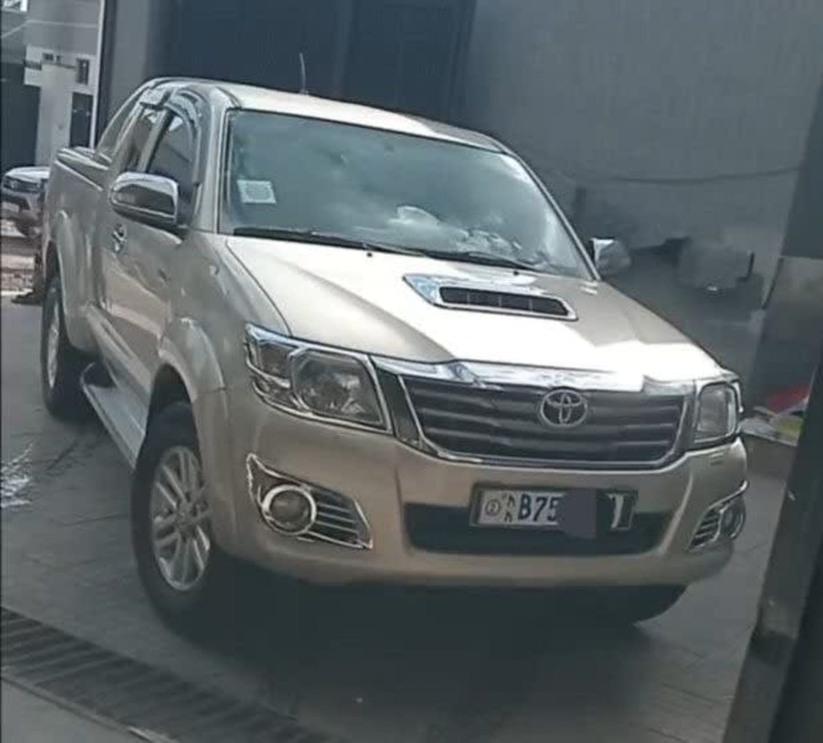 2015 Toyota Hilux Kin Cab