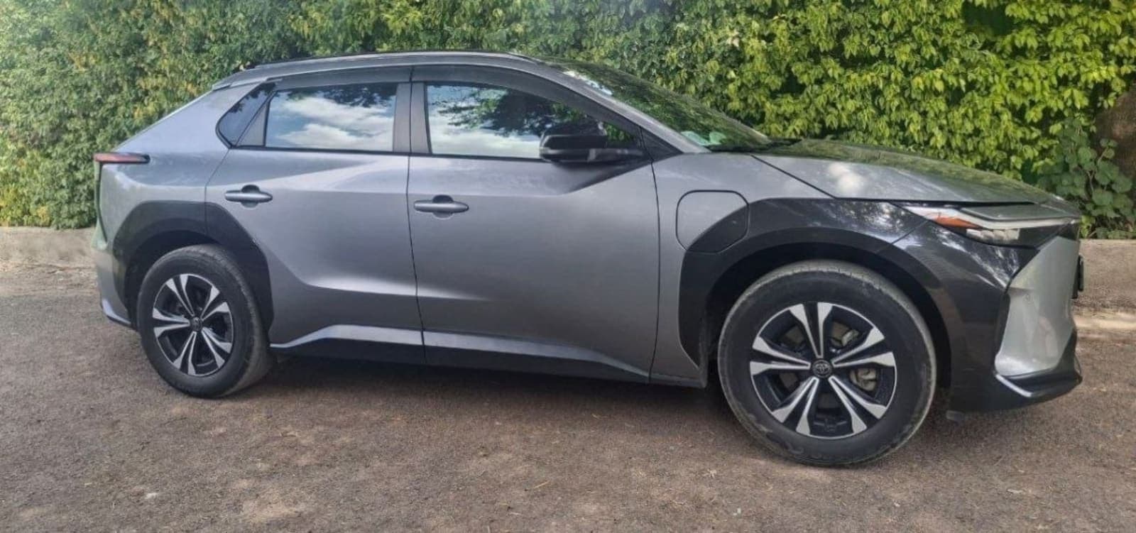 2022 Toyota BZ4X EV