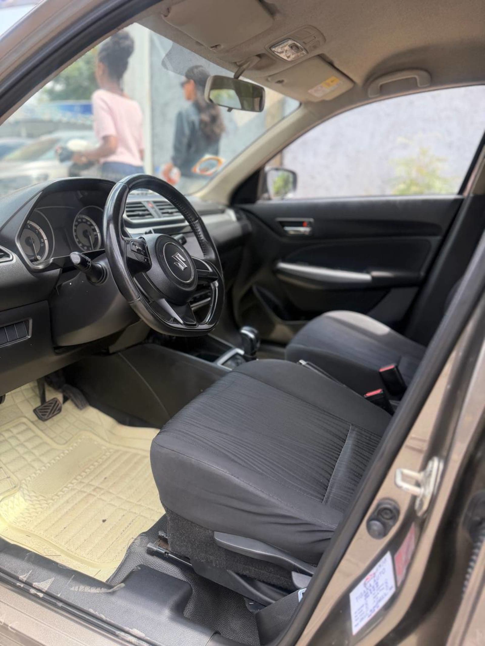 2022 Suzuki Dzire โ photo 2