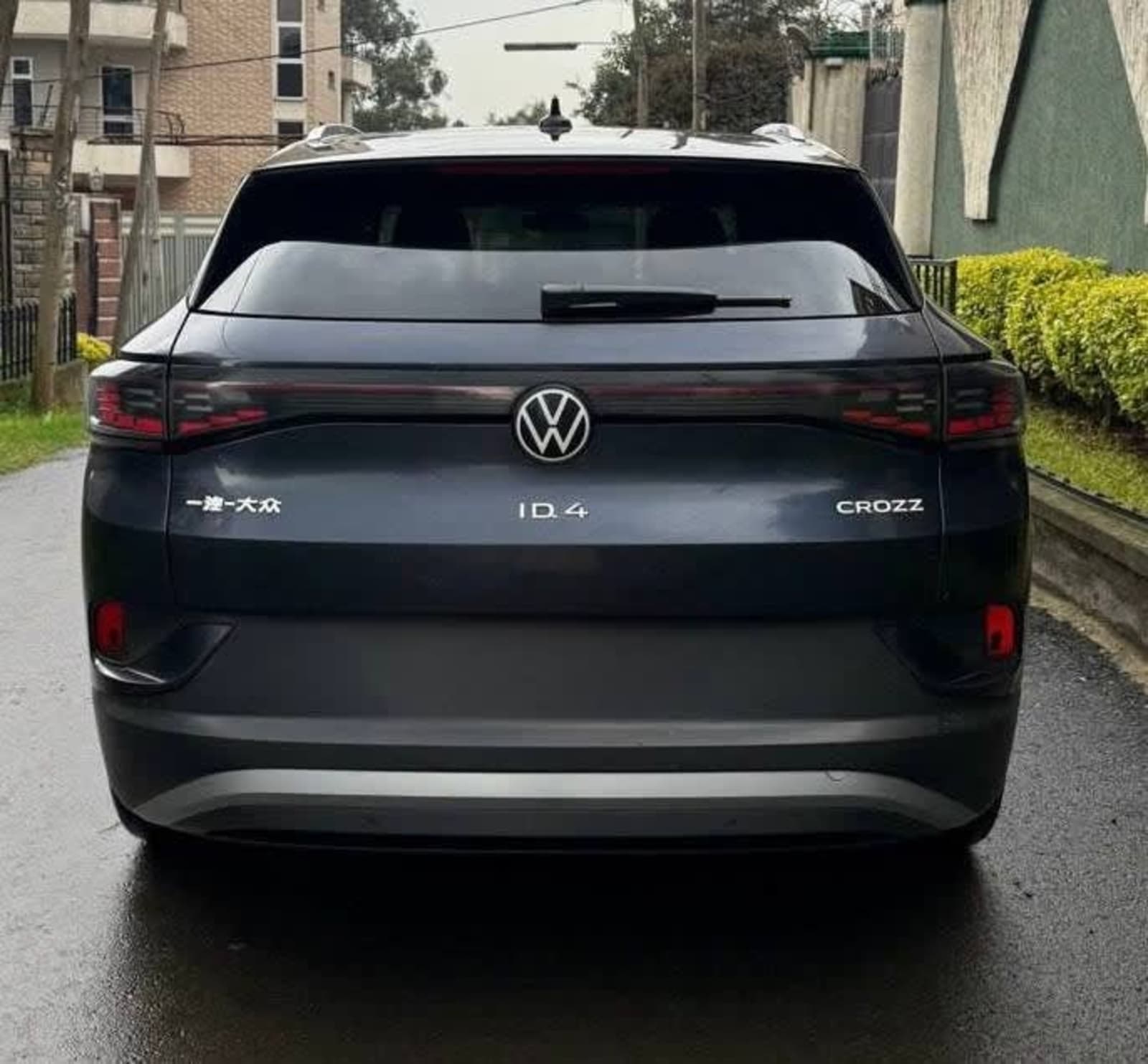 2023 Volkswagen ID.4 Pro Crozz โ photo 2
