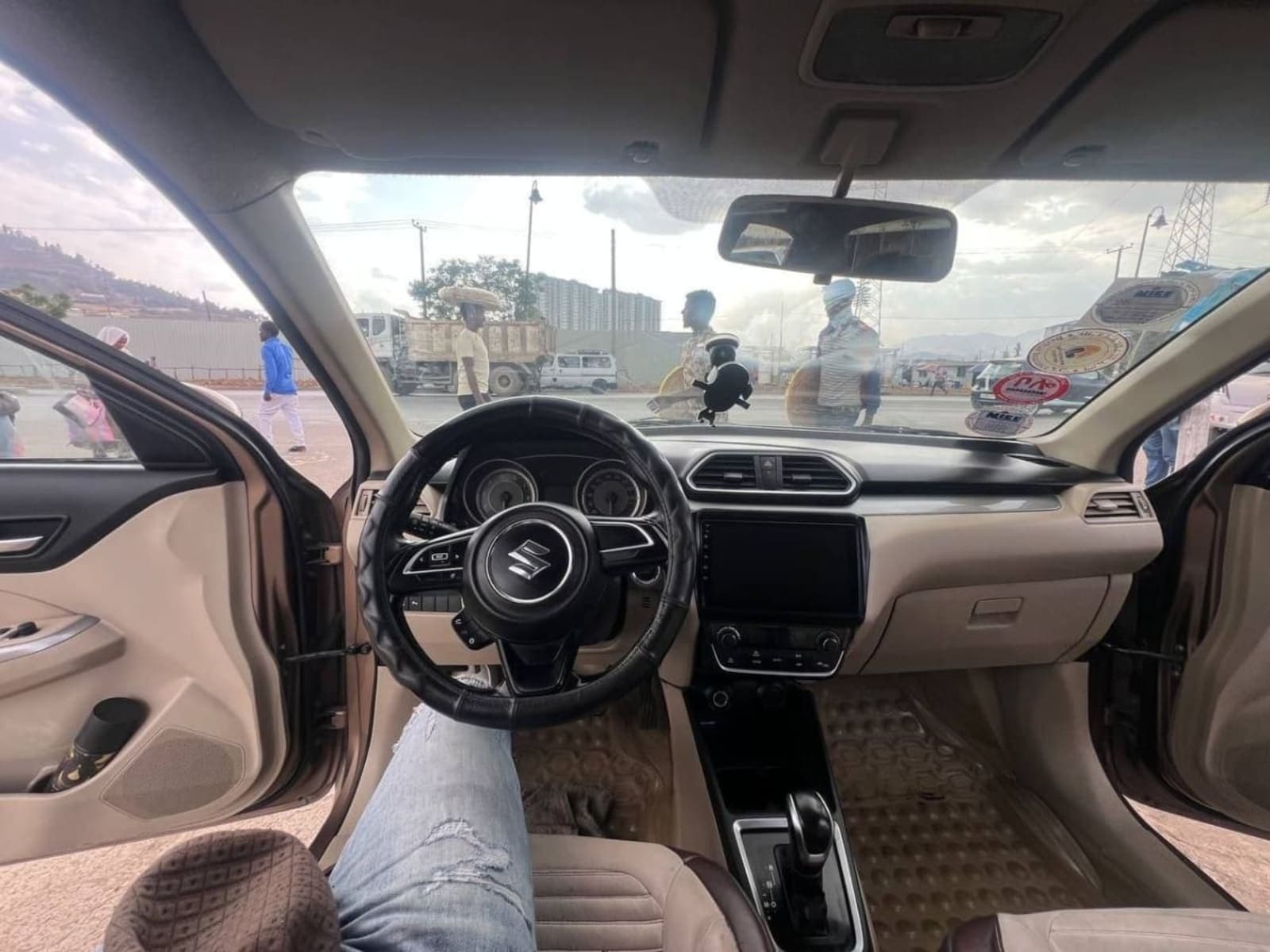 2021 Suzuki Dzire — photo 2
