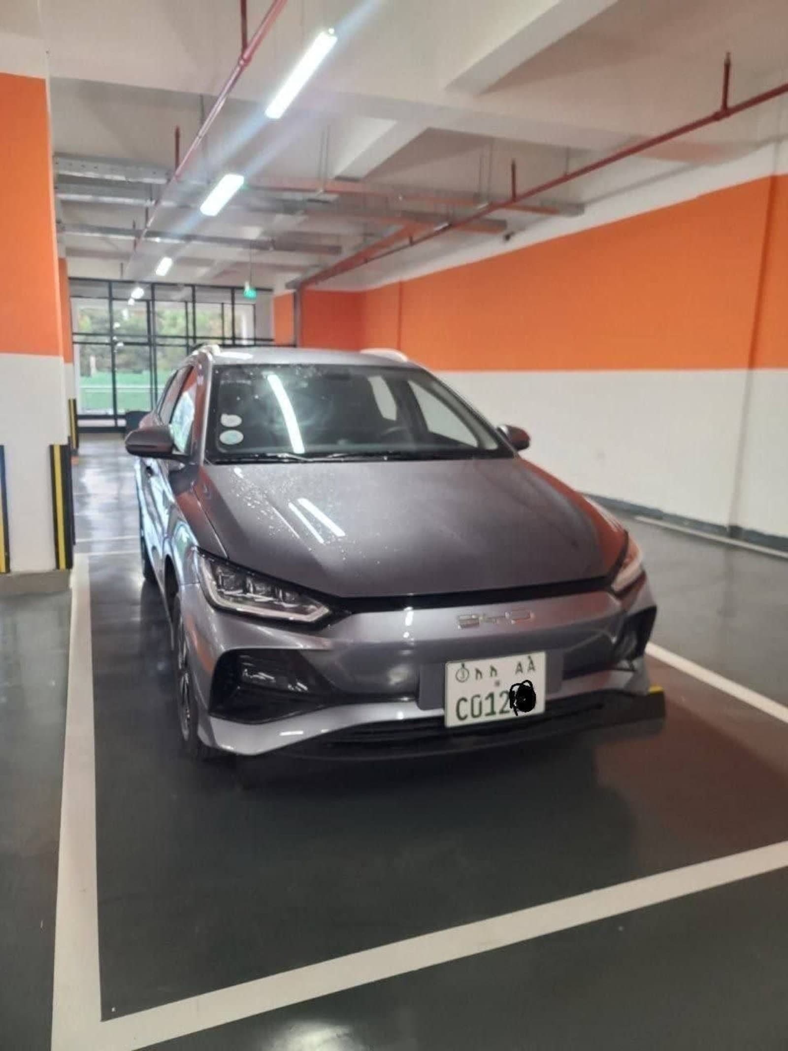 2025 BYD E2 — photo 4