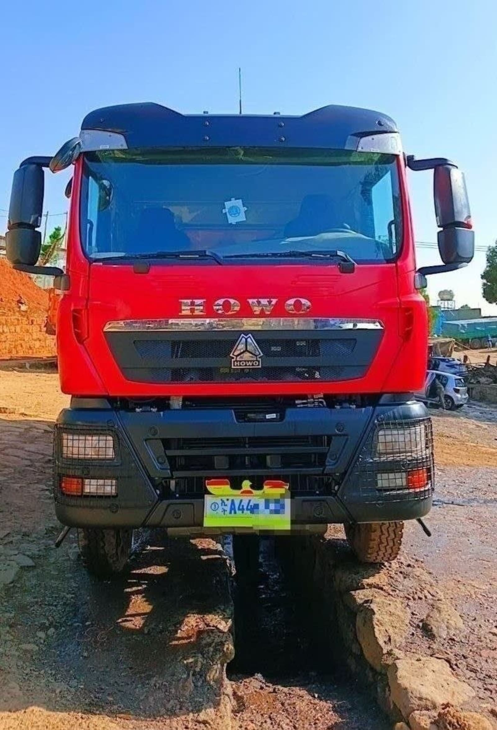 2025 Sino Truck — photo 1