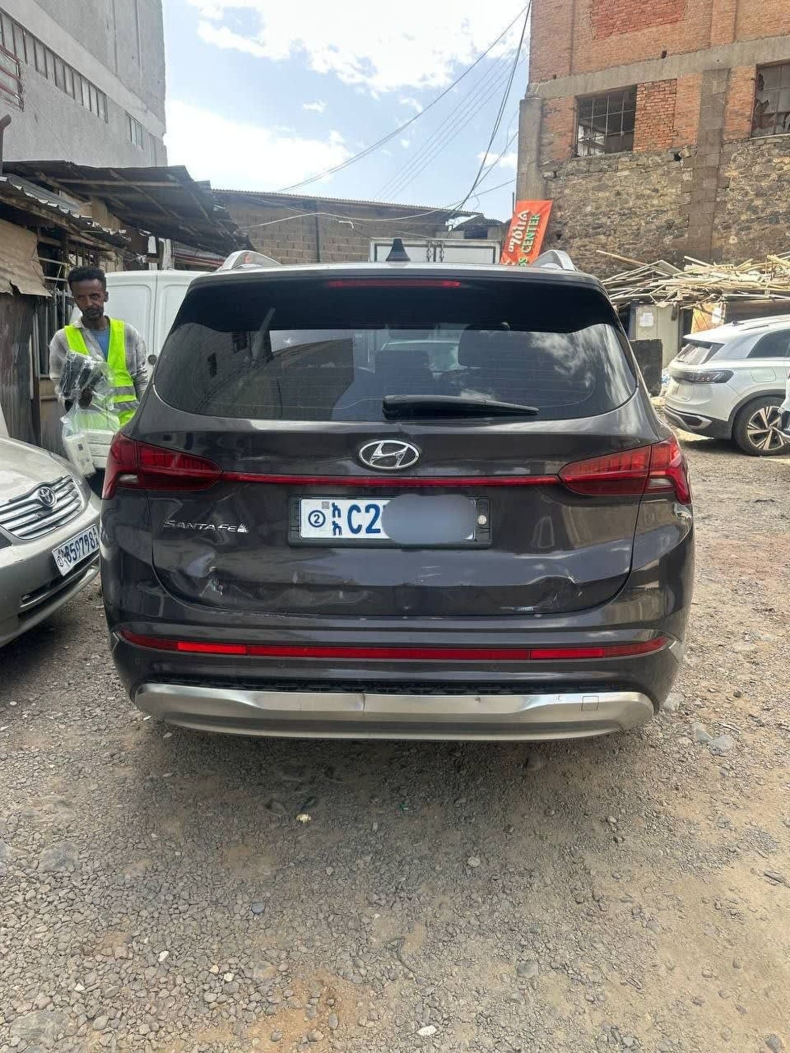 2021 Hyundai Santafee Hybrid — photo 4