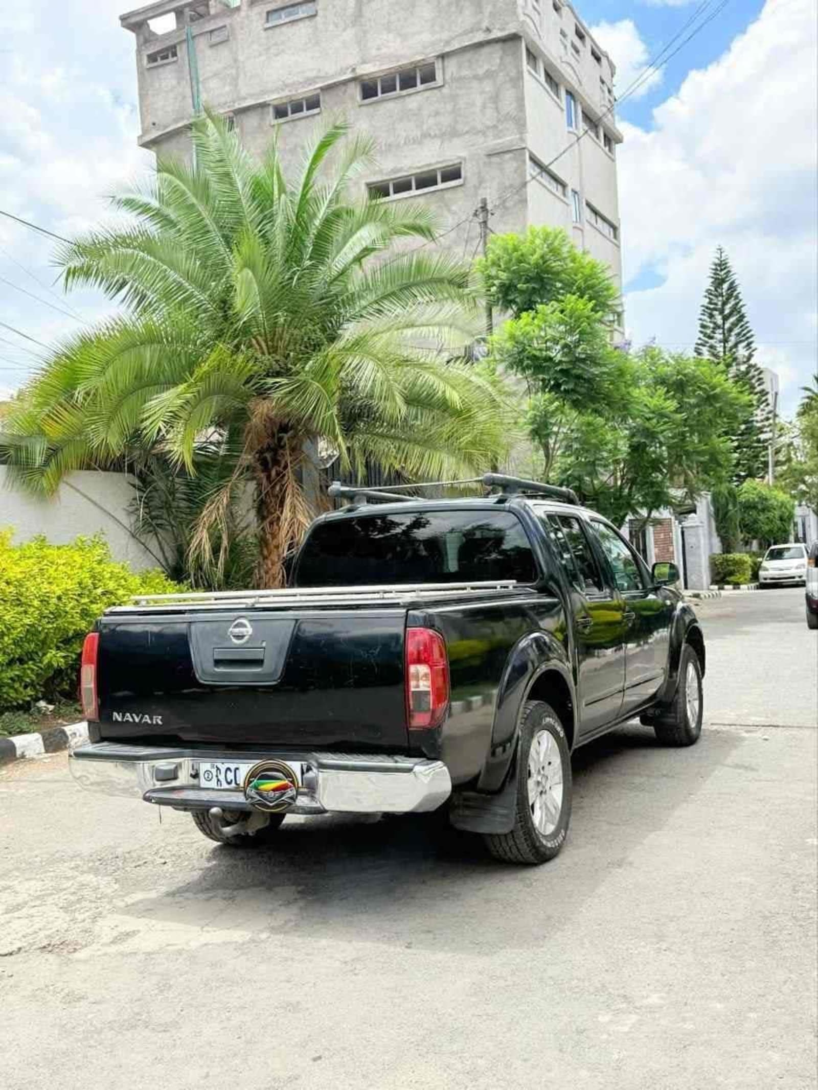 2006 Nissan Navara — photo 2