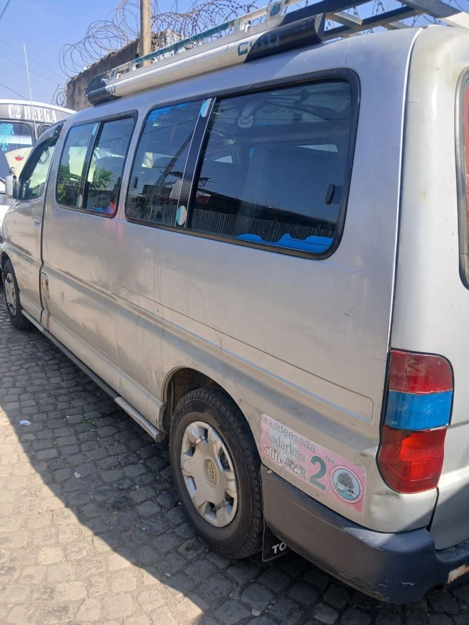 2006 Toyota Dolphin — photo 4