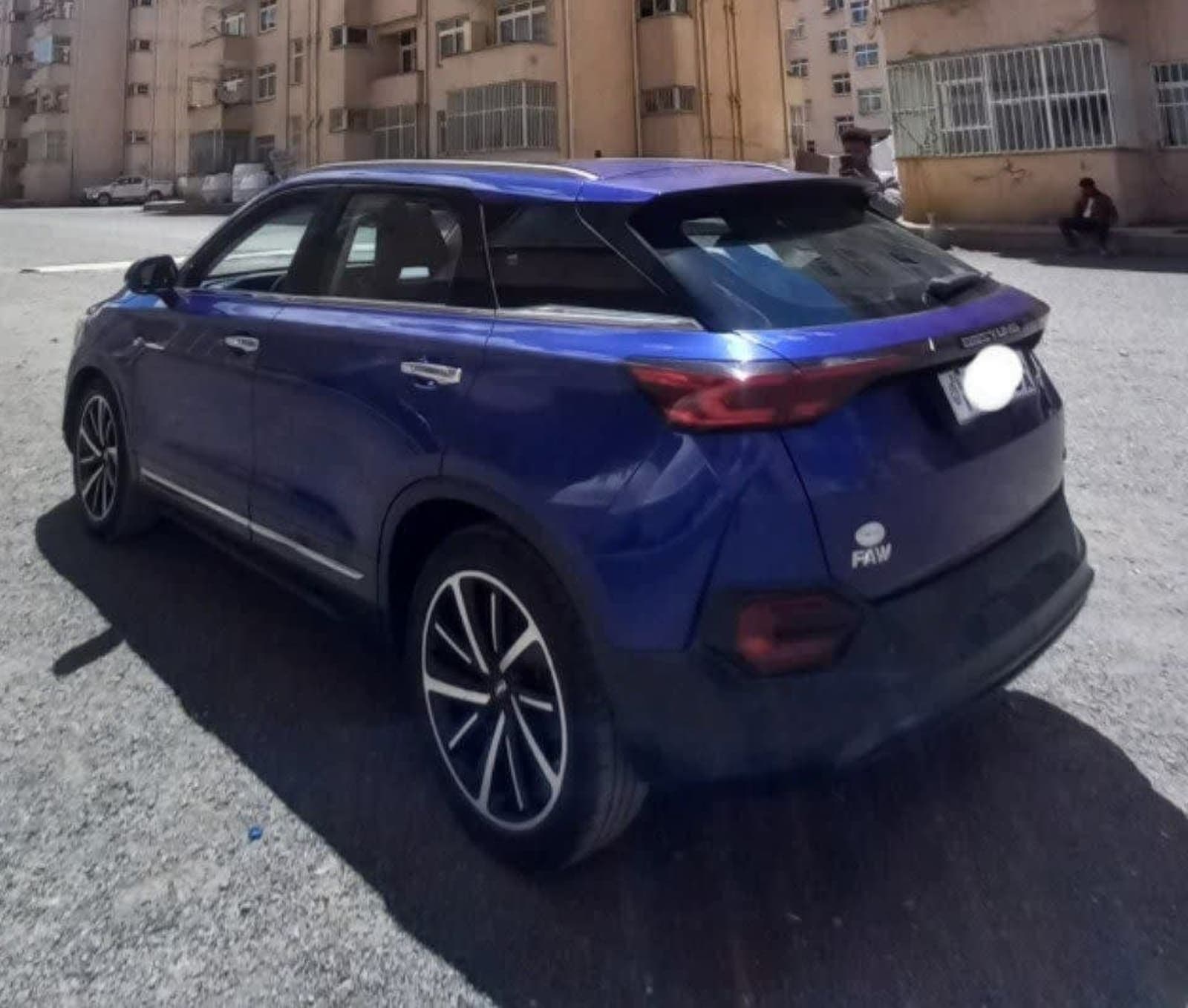 2022 FAW Bestune T77 — photo 4