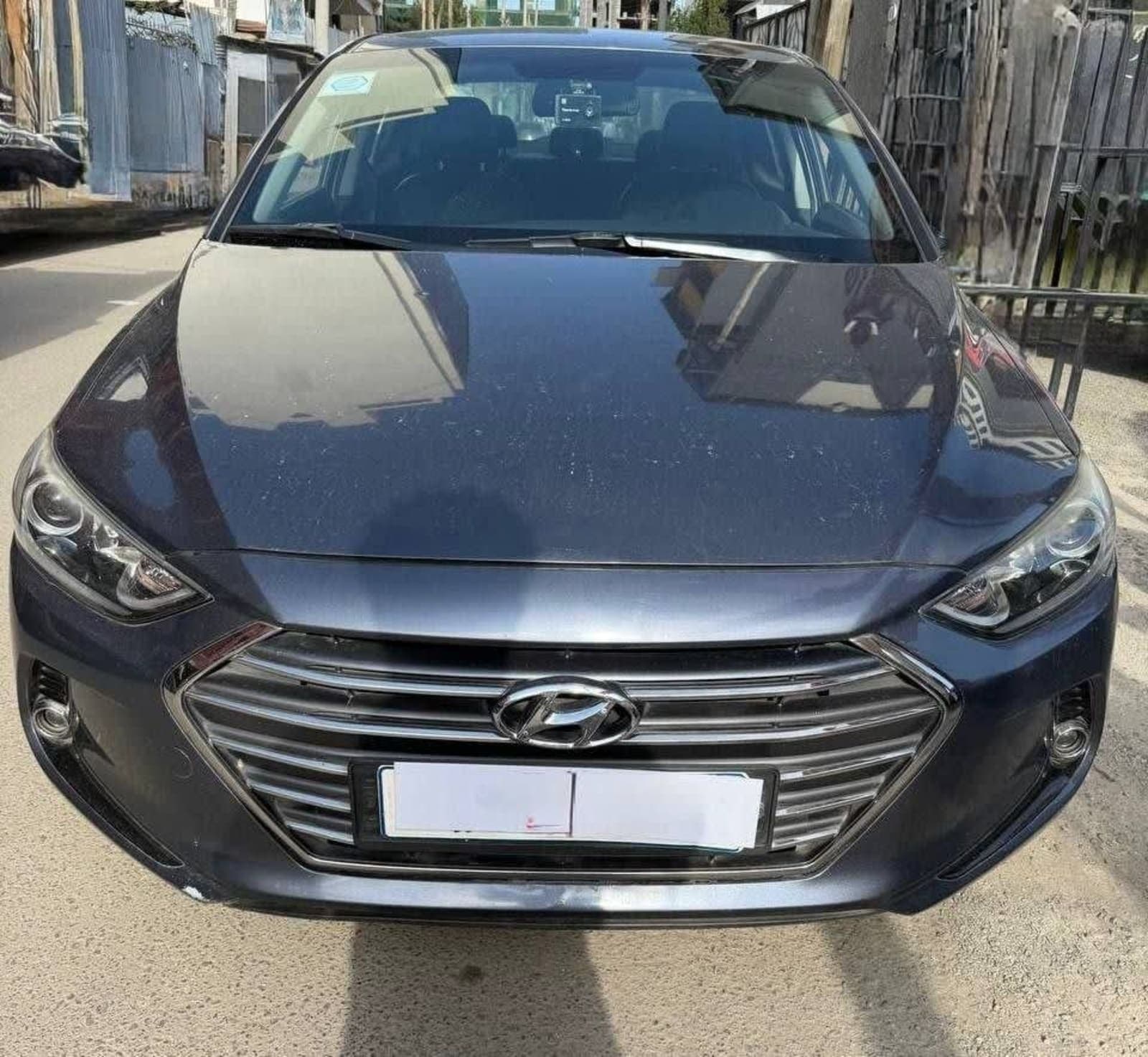 2017 Hyundai Avante — photo 3