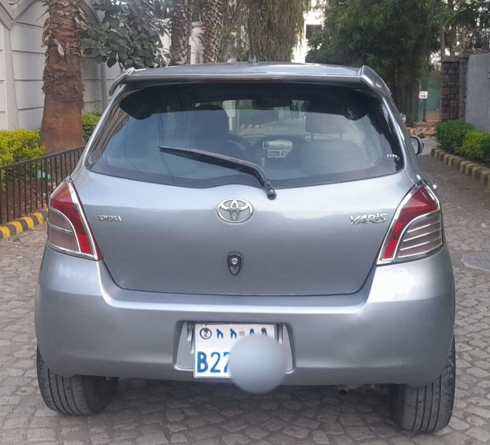 2007 Toyota Yaris Compact — photo 3