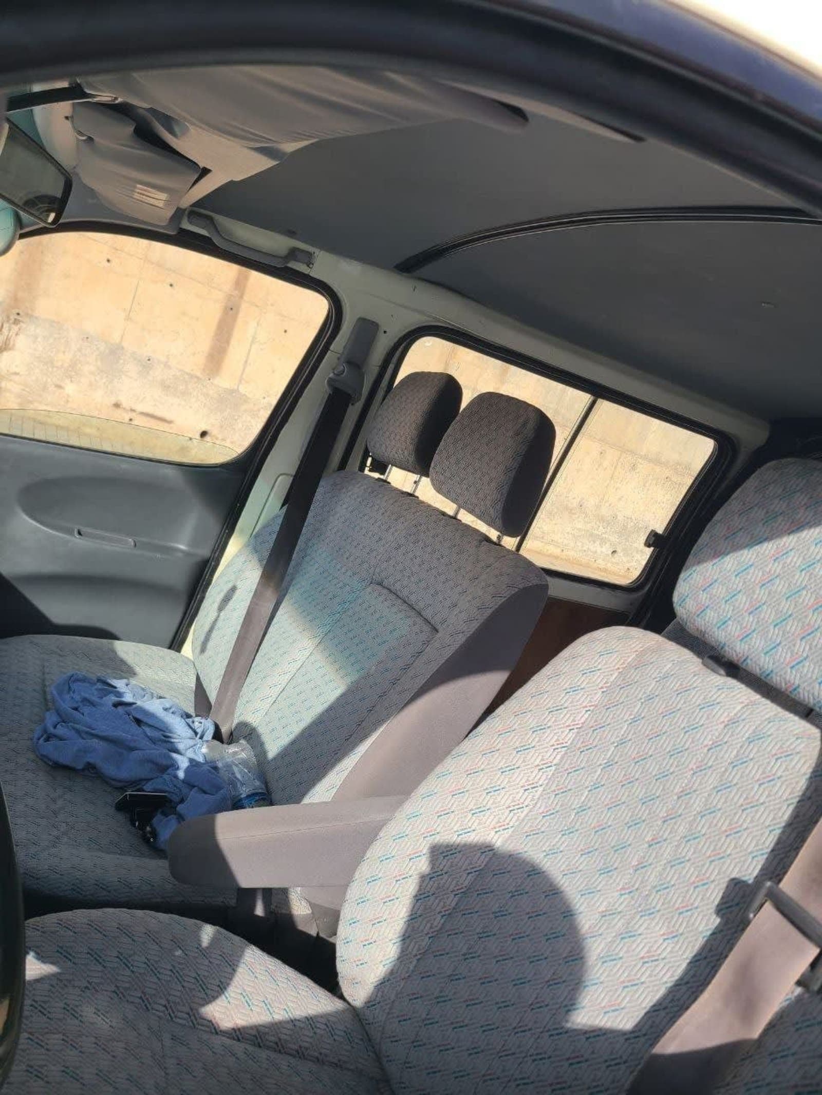 2006 Toyota Hiace Dolphin