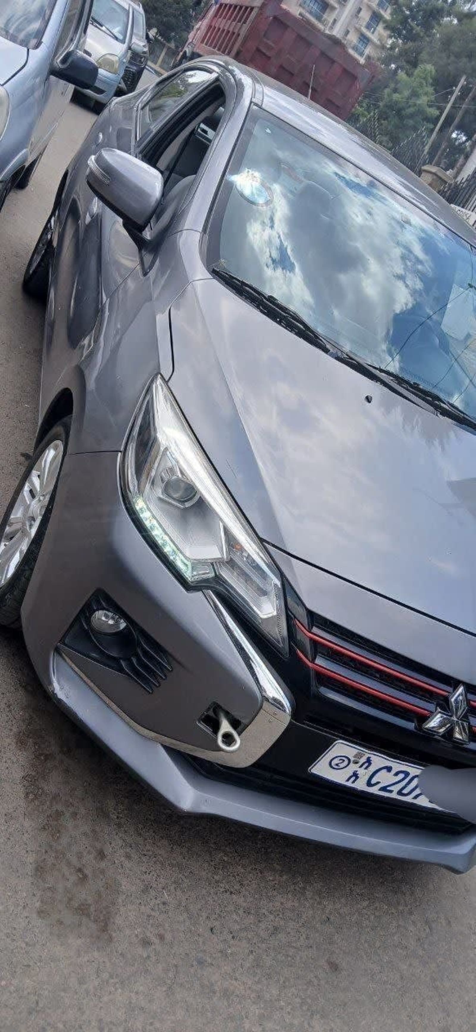 2022 Mitsubishi Attrage — photo 4