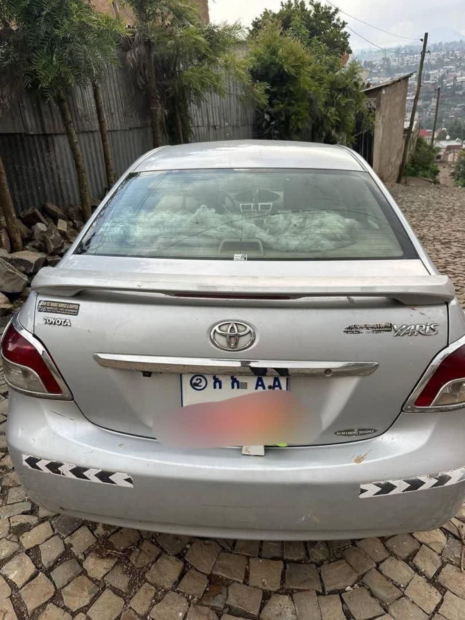 2009 Toyota Yaris Belta — photo 1
