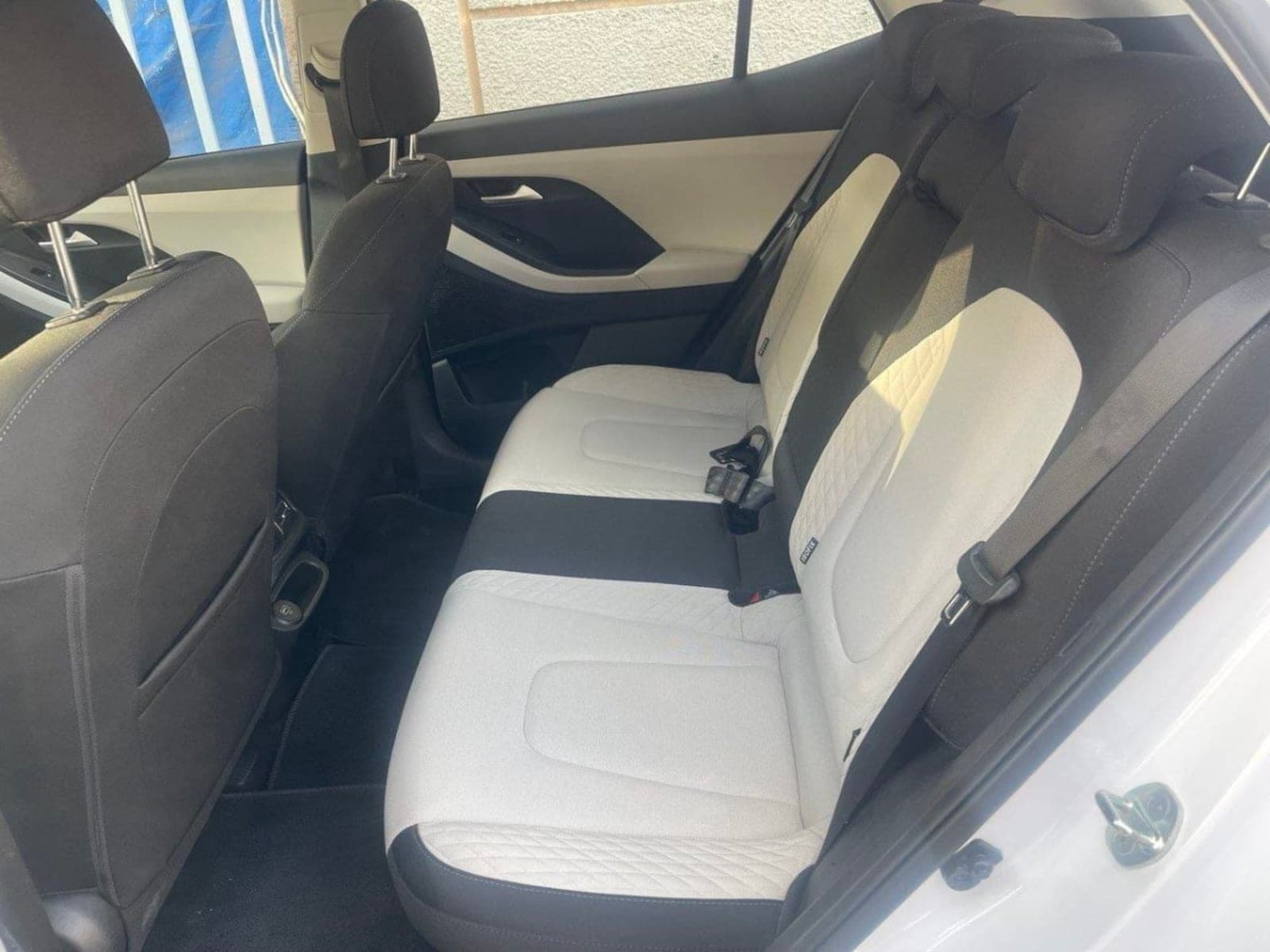 2022 HYUNDAI CRETA — photo 4