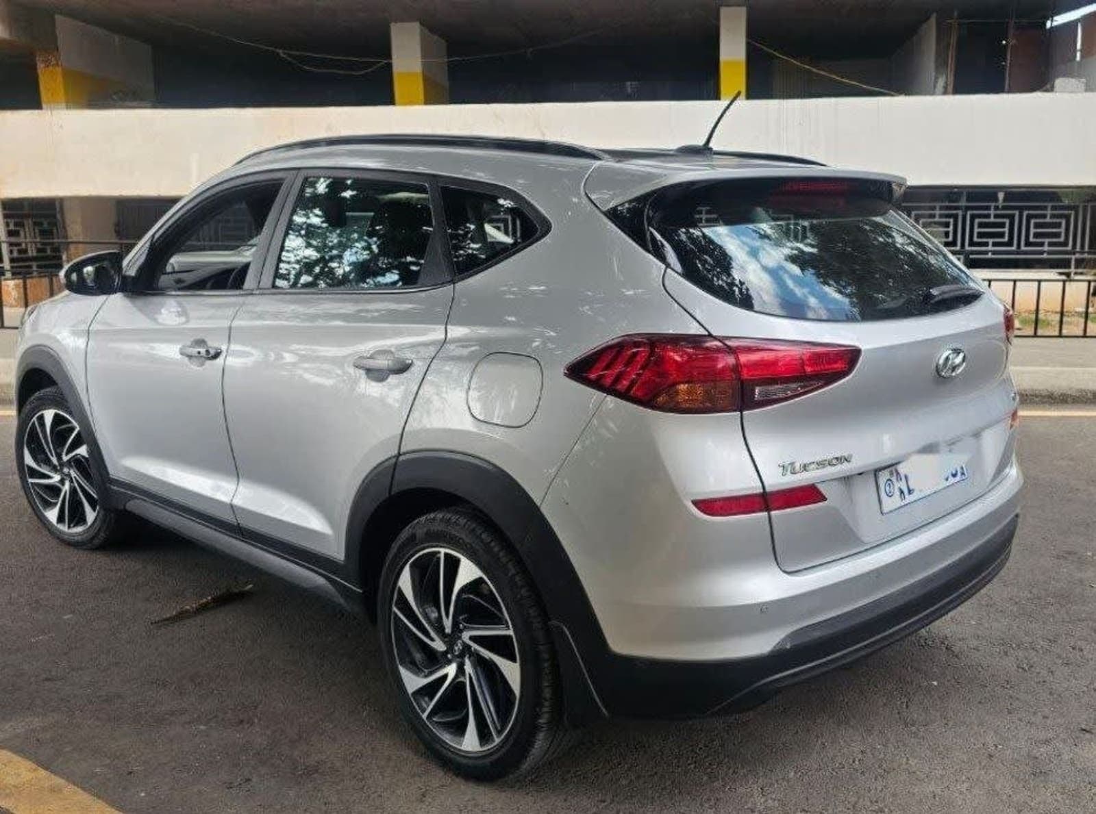 2020 Hyundai Tucson — photo 2