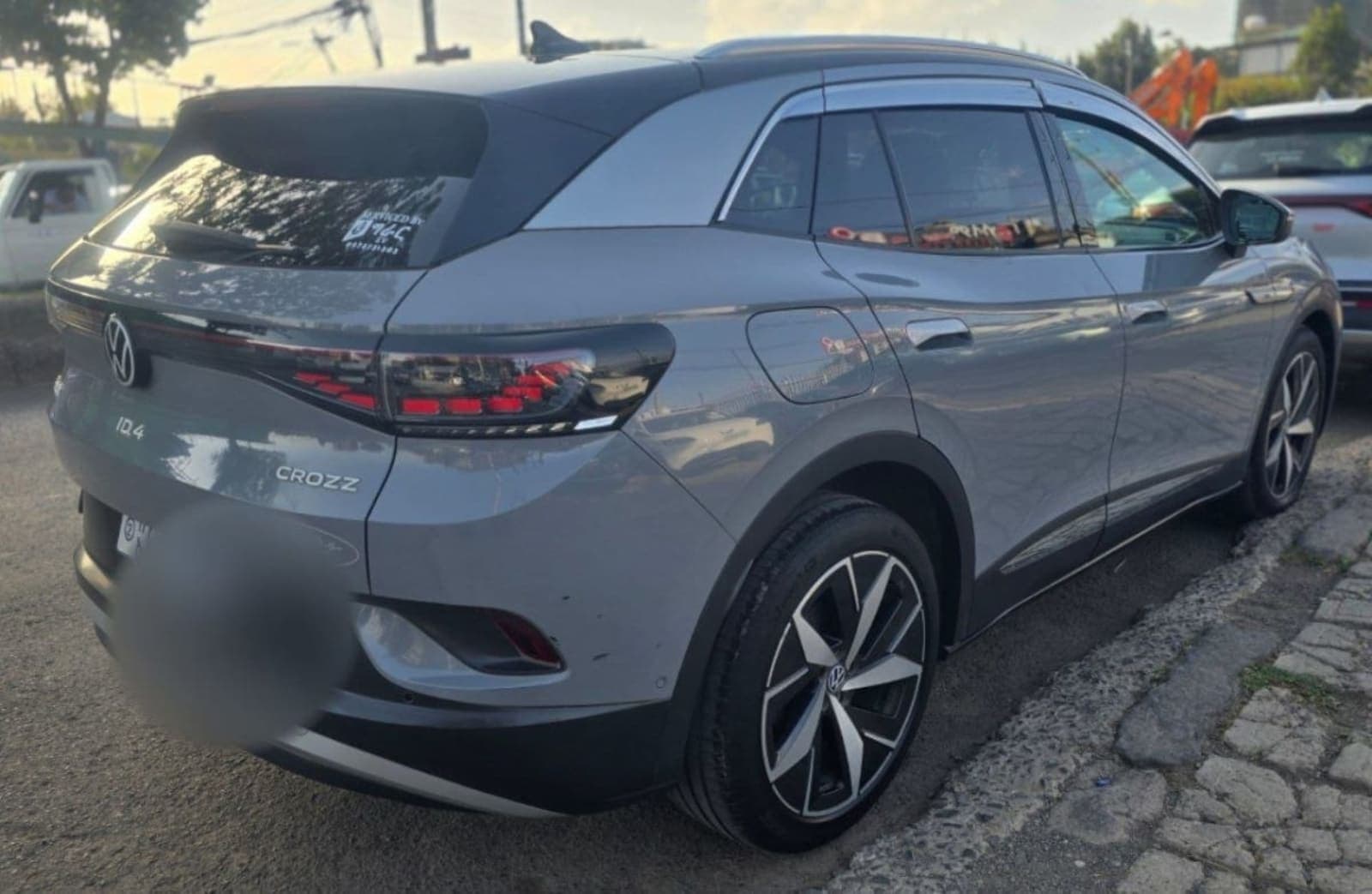 2022 Volkswagen ID.4 Crozz Pro — photo 3
