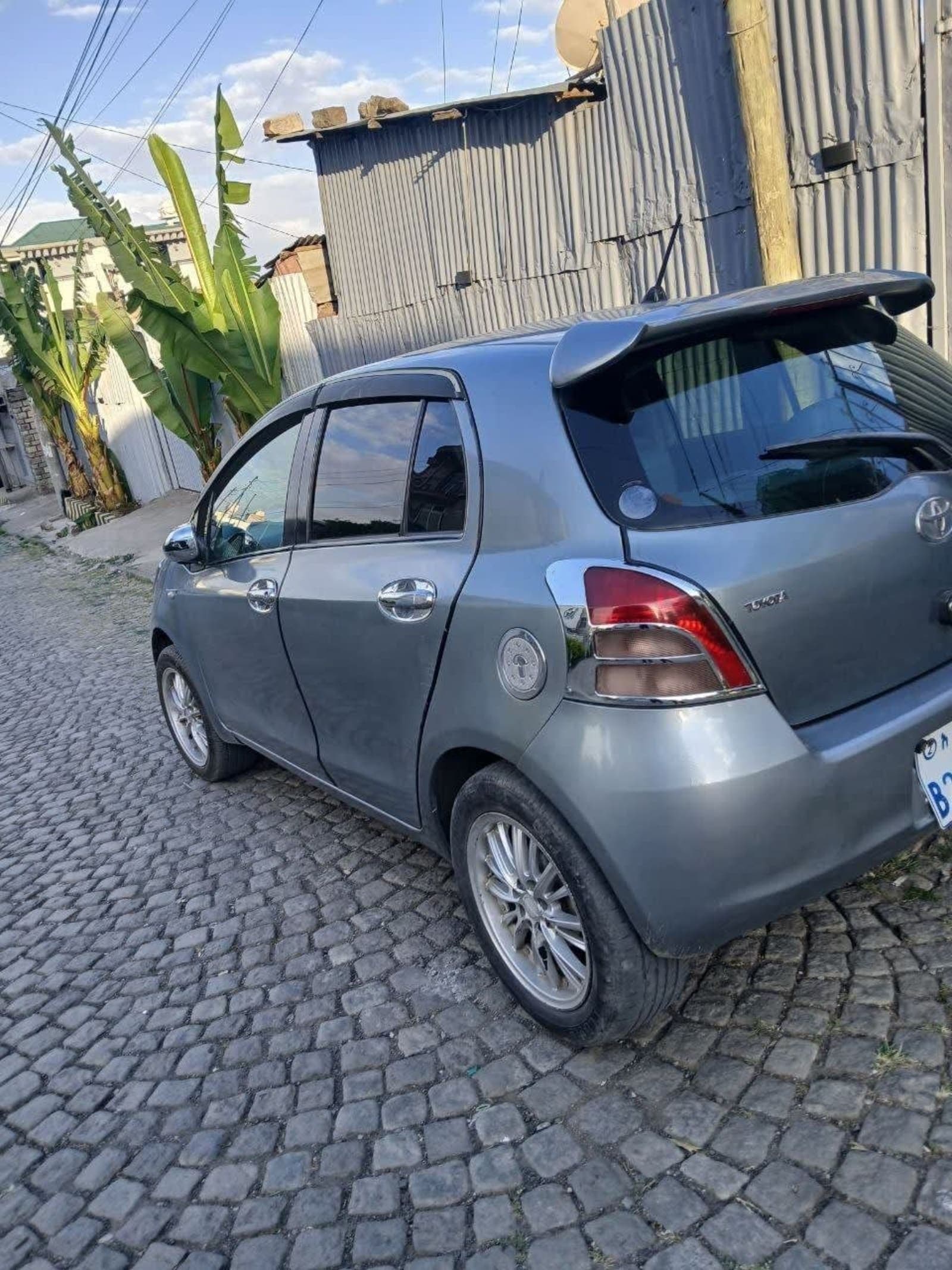 2007 Toyota Yaris Compact — photo 6