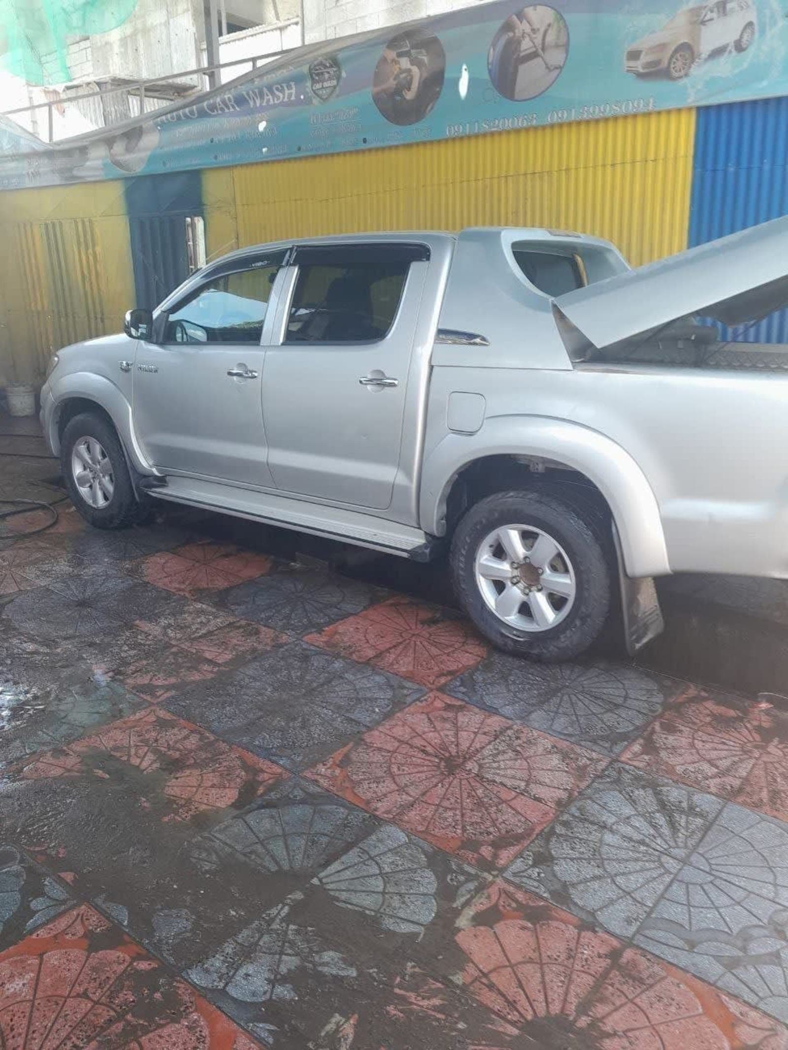 2010 Toyota Hilux Dubble Cab — photo 5