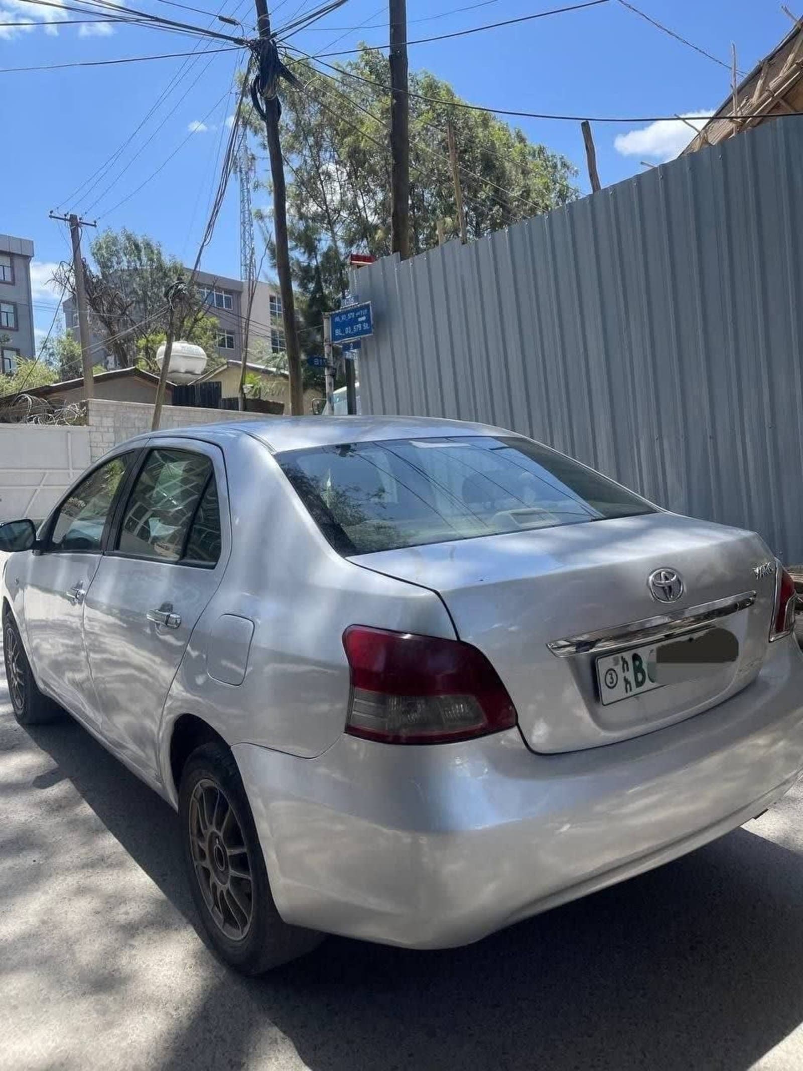 2008 TOYOTA Yaris Belta