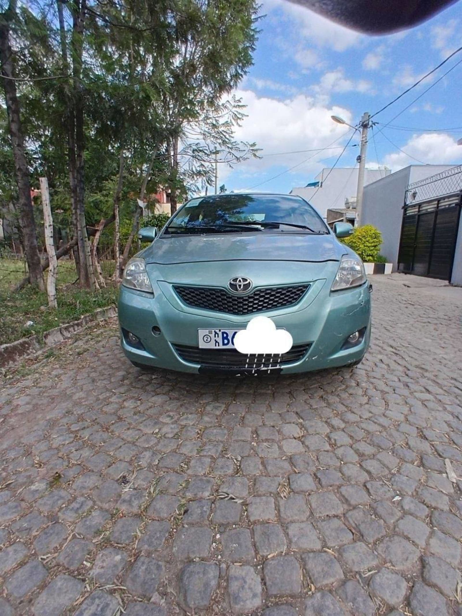 2010 Toyota Yaris Belta